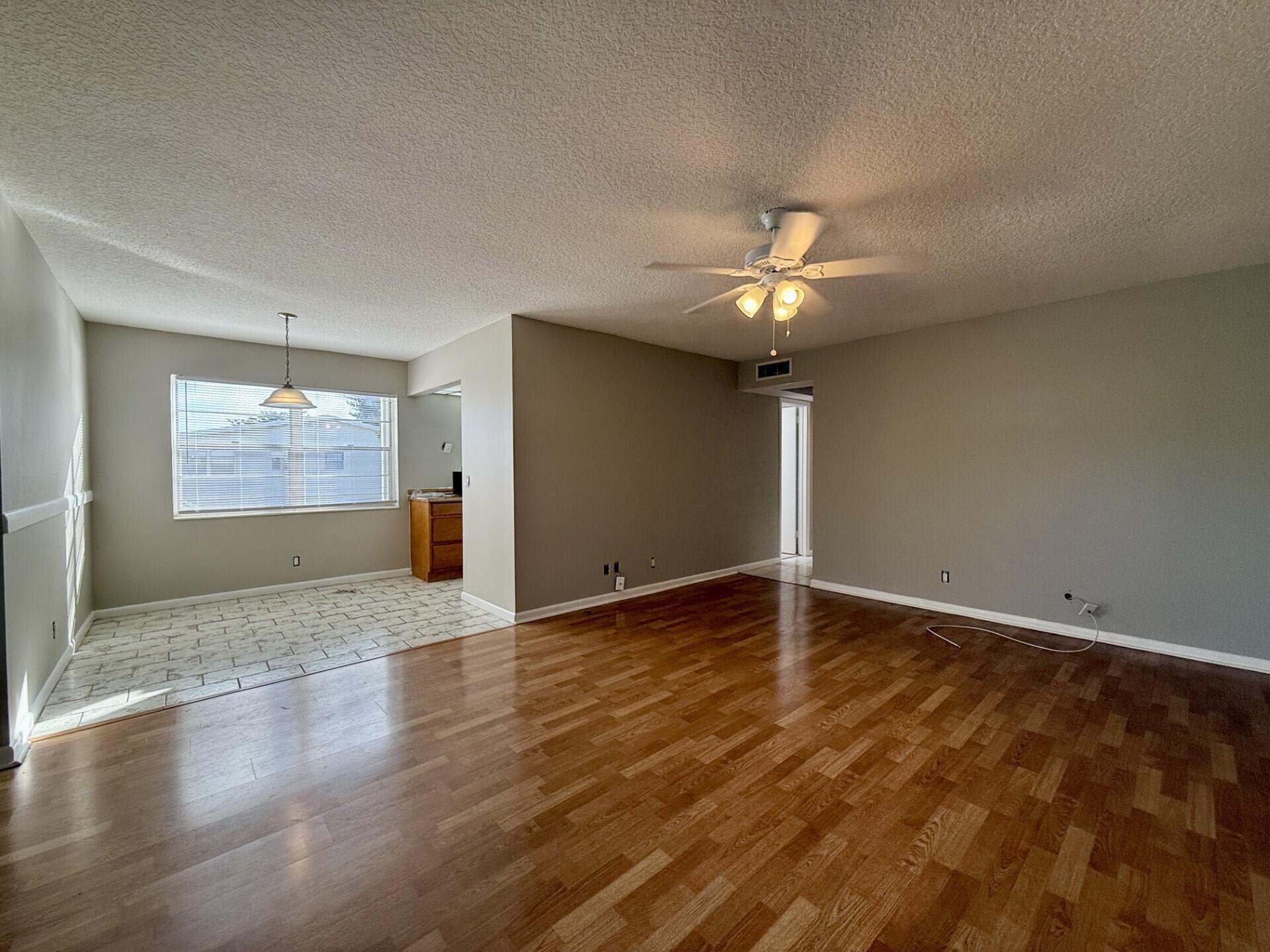 SHEFFIELD CONDOS A TO Q - Residential Lease