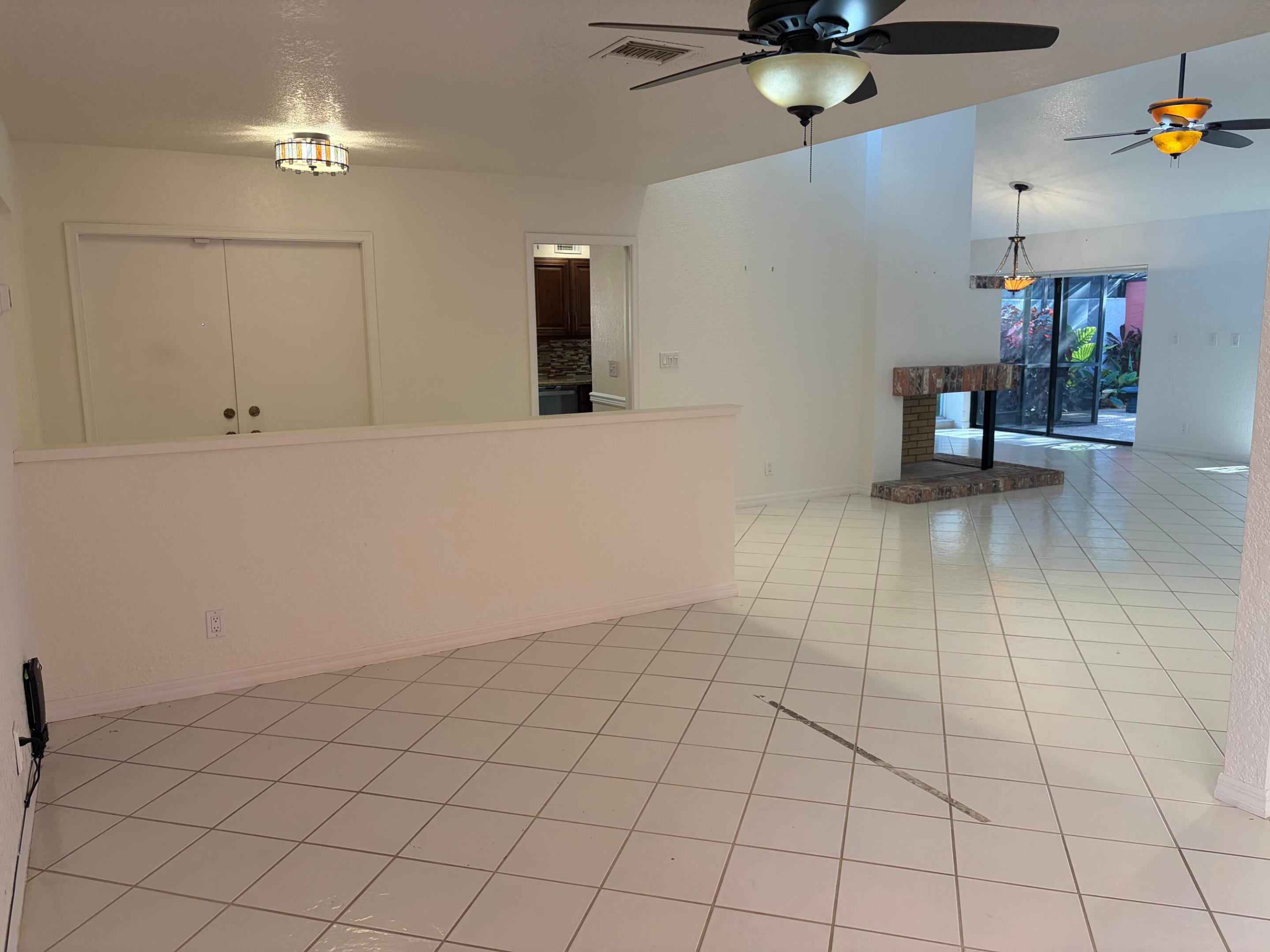 PRADERA OF VIA VERDE - Residential Lease