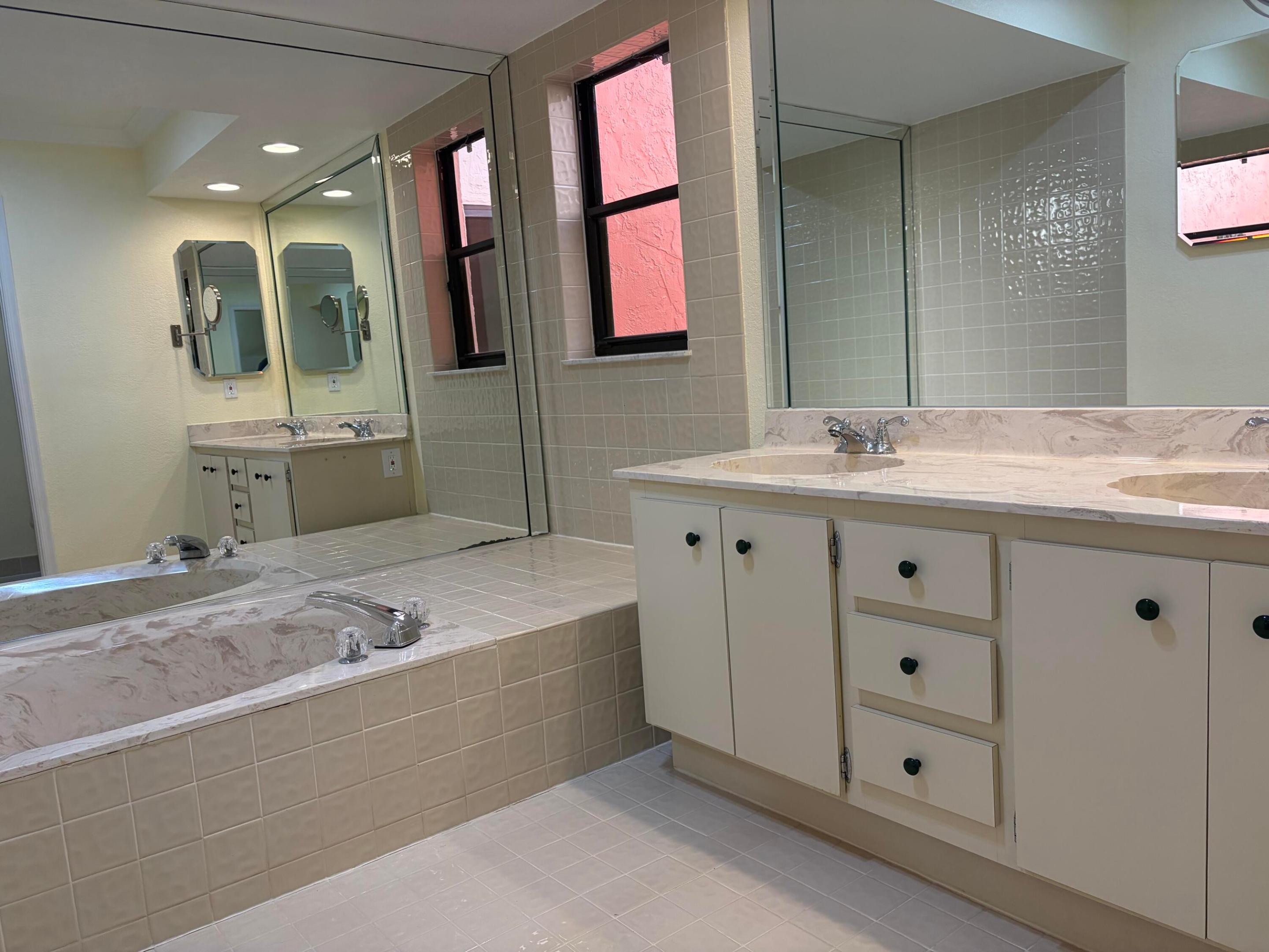 PRADERA OF VIA VERDE - Residential Lease
