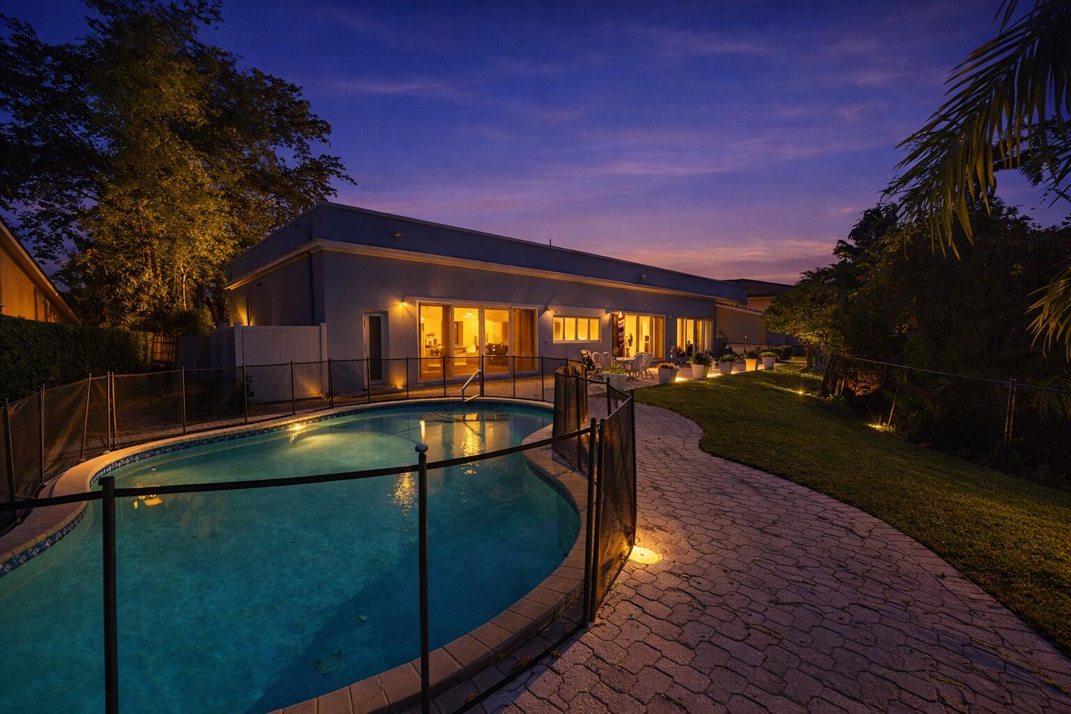 JACARANDA AREA 12-C - Residential