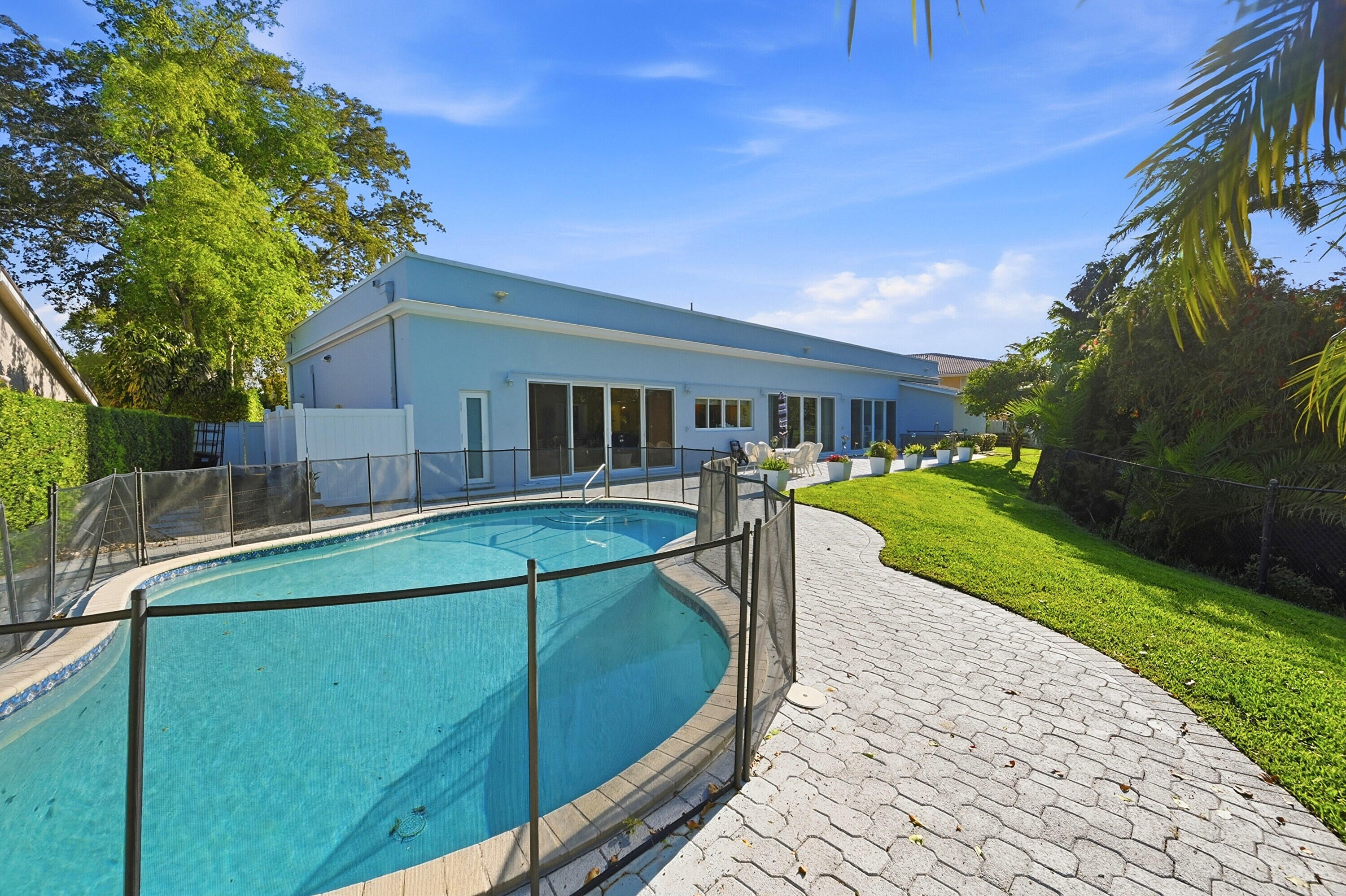 JACARANDA AREA 12-C - Residential