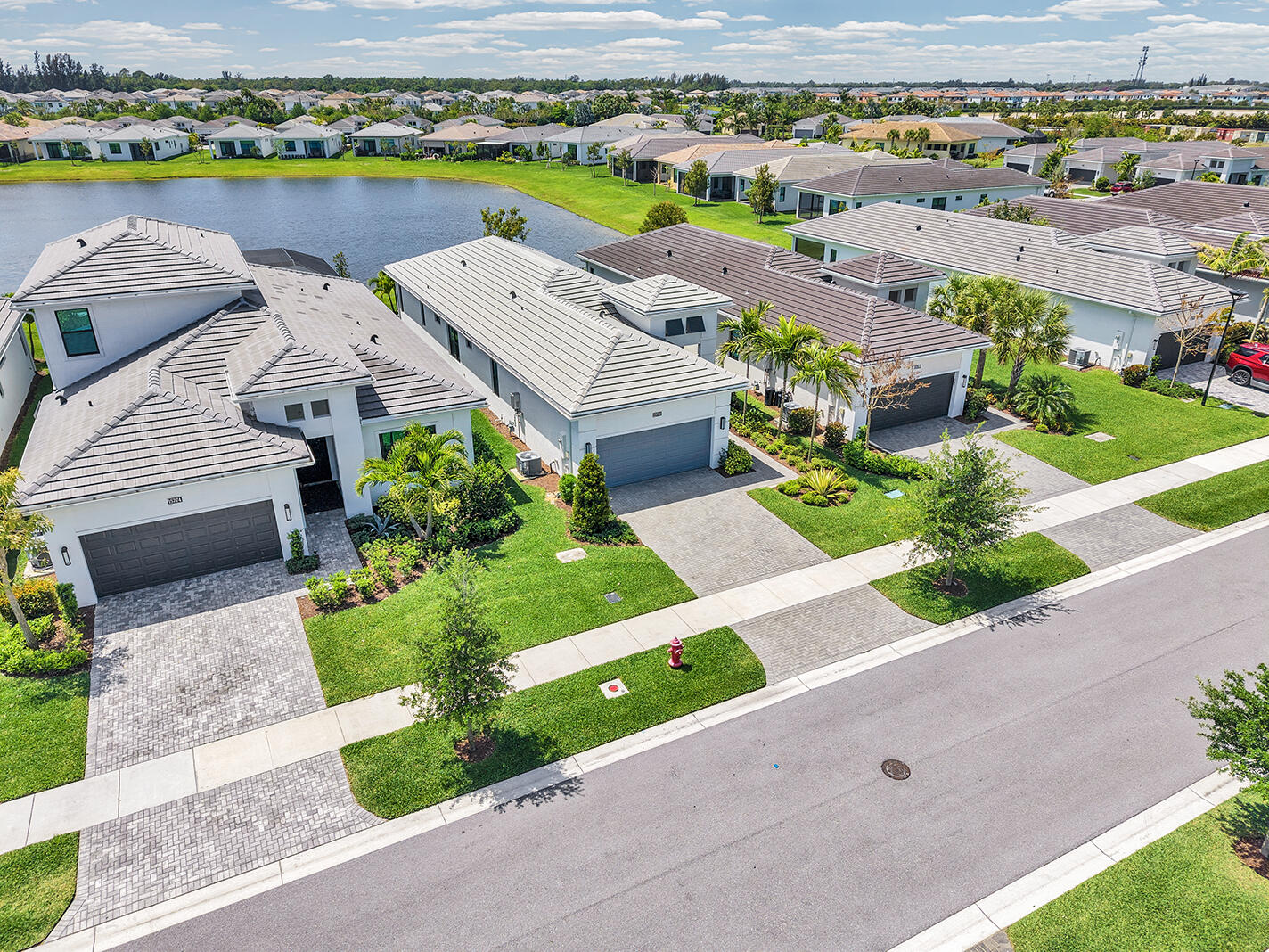 CRESSWIND PALM BEACH PHASE 3 - Residential