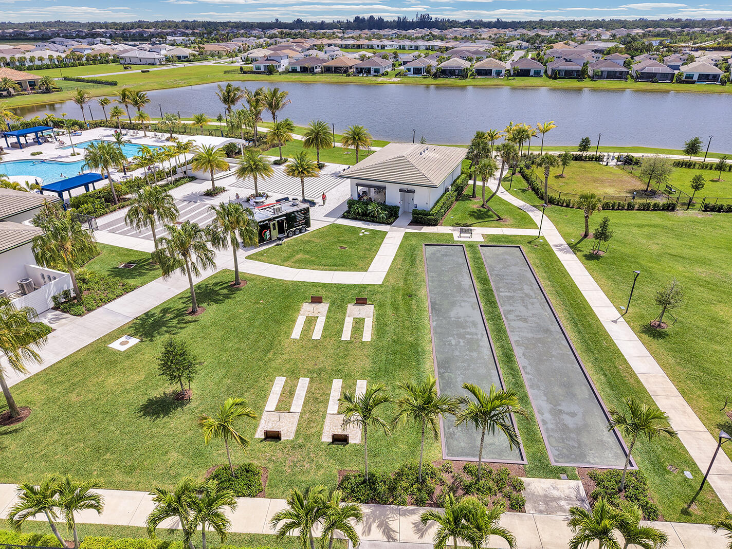 CRESSWIND PALM BEACH PHASE 3 - Residential