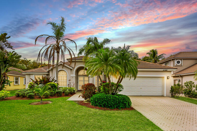 MAGESTIC POINTE/ BOCA FALLS - Residential