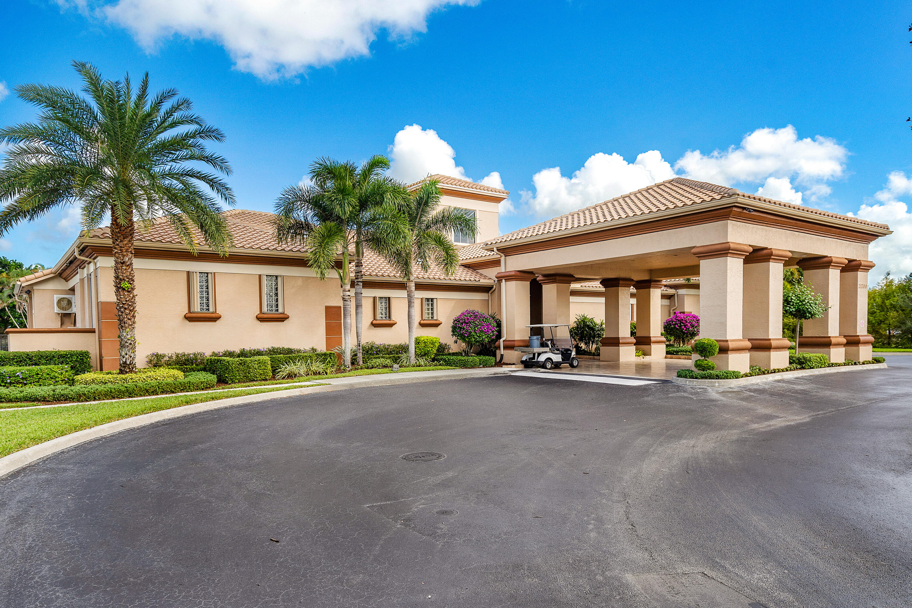 MAGESTIC POINTE/ BOCA FALLS - Residential