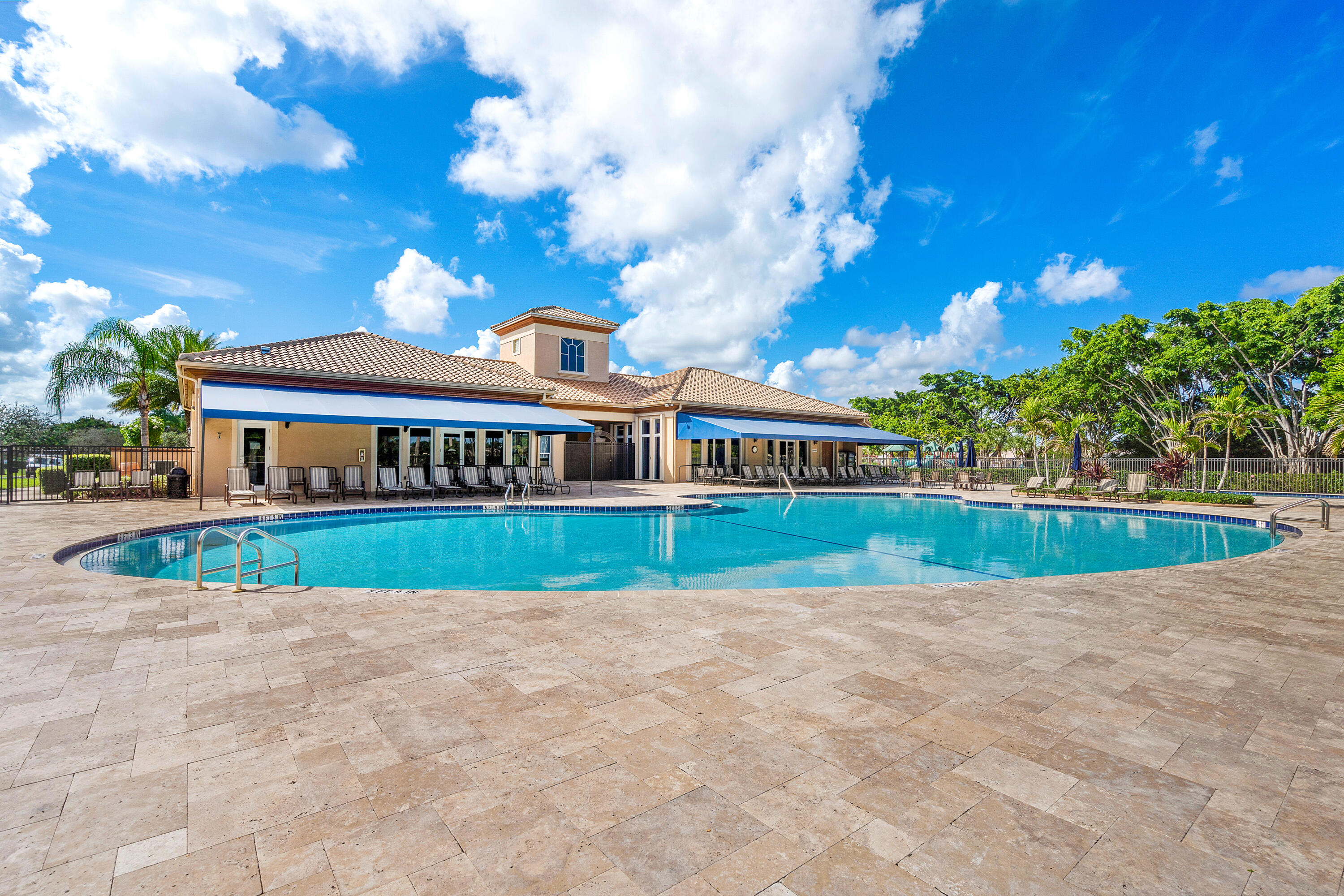 MAGESTIC POINTE/ BOCA FALLS - Residential