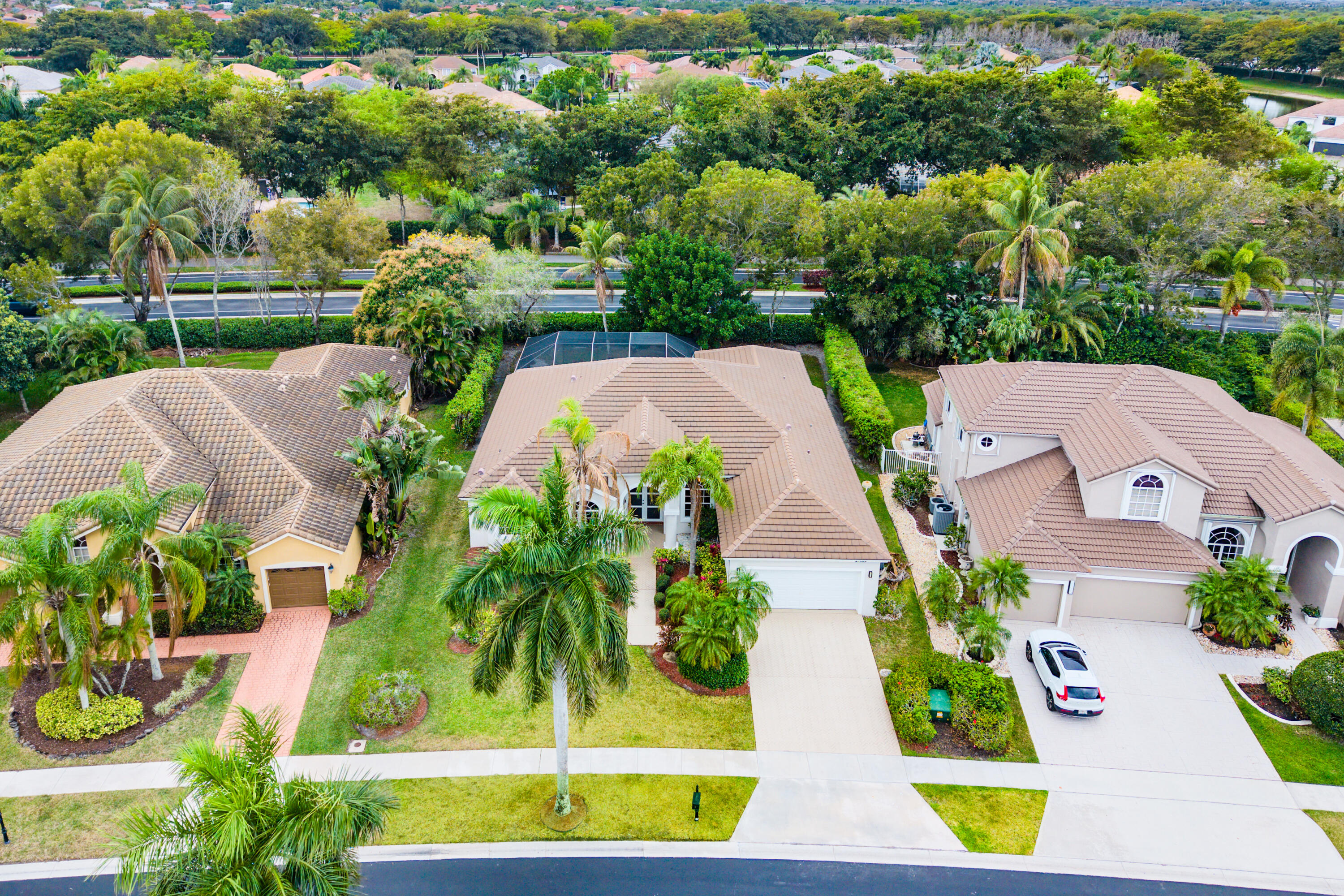 MAGESTIC POINTE/ BOCA FALLS - Residential