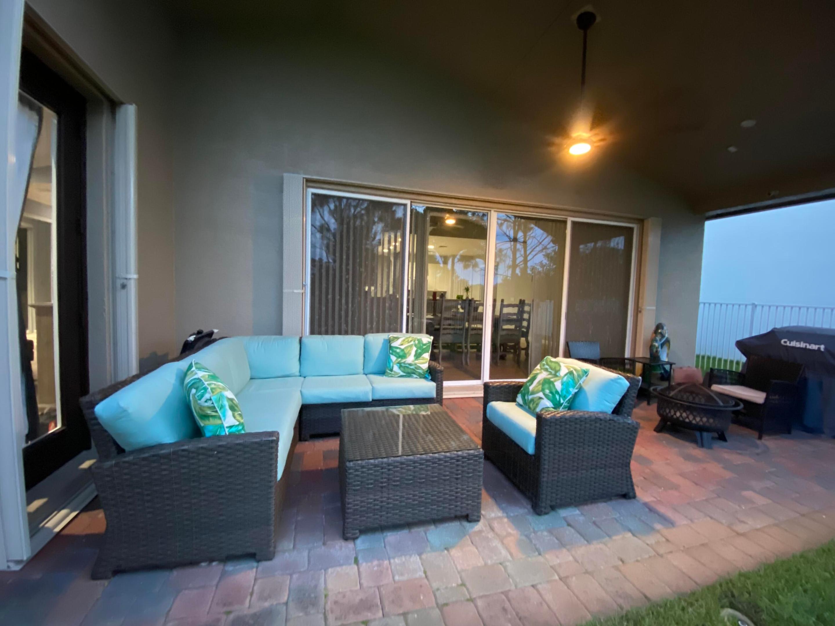 FOURTH REPLAT OF PORTOFINO ISLES - Residential