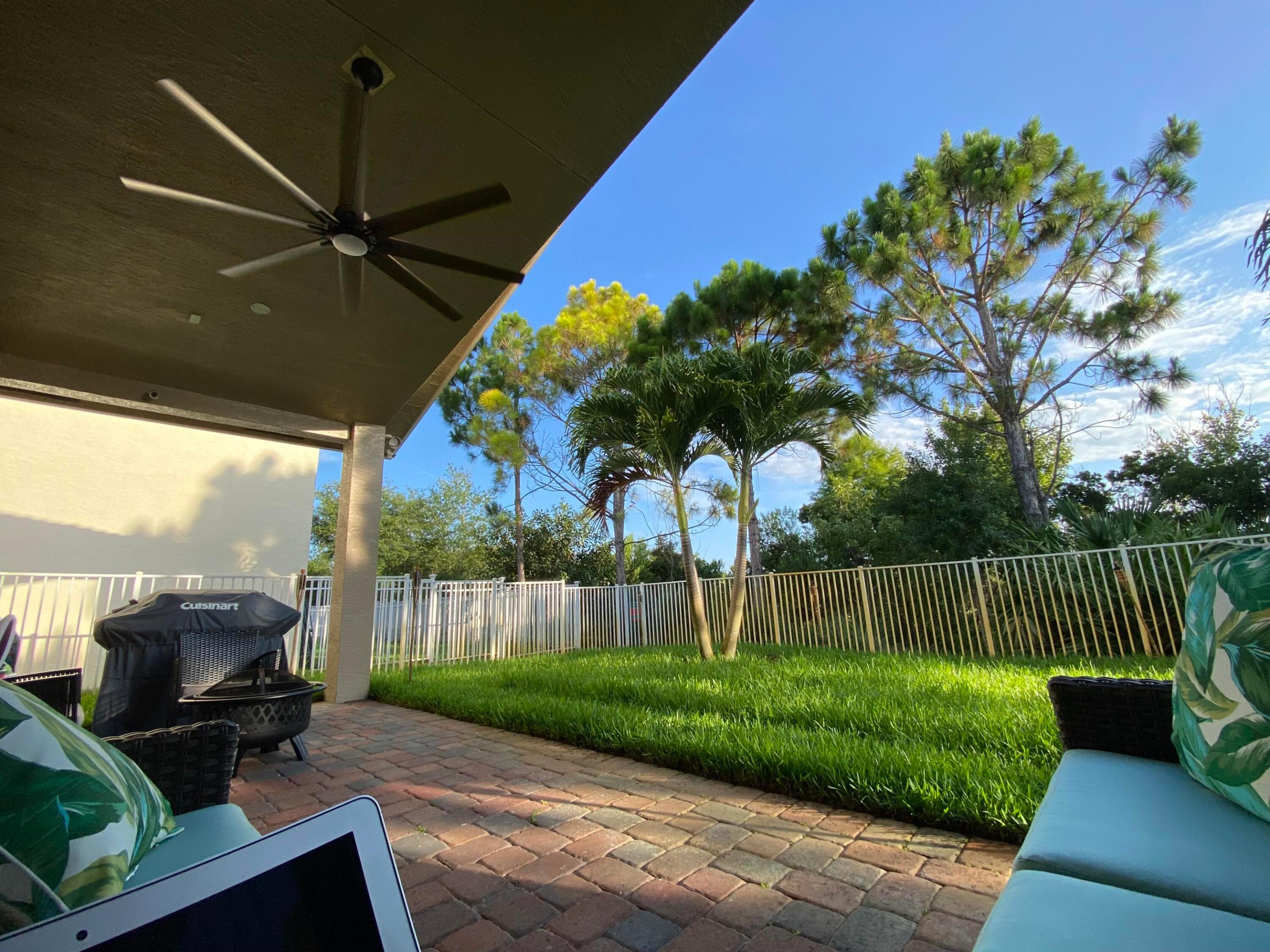 FOURTH REPLAT OF PORTOFINO ISLES - Residential