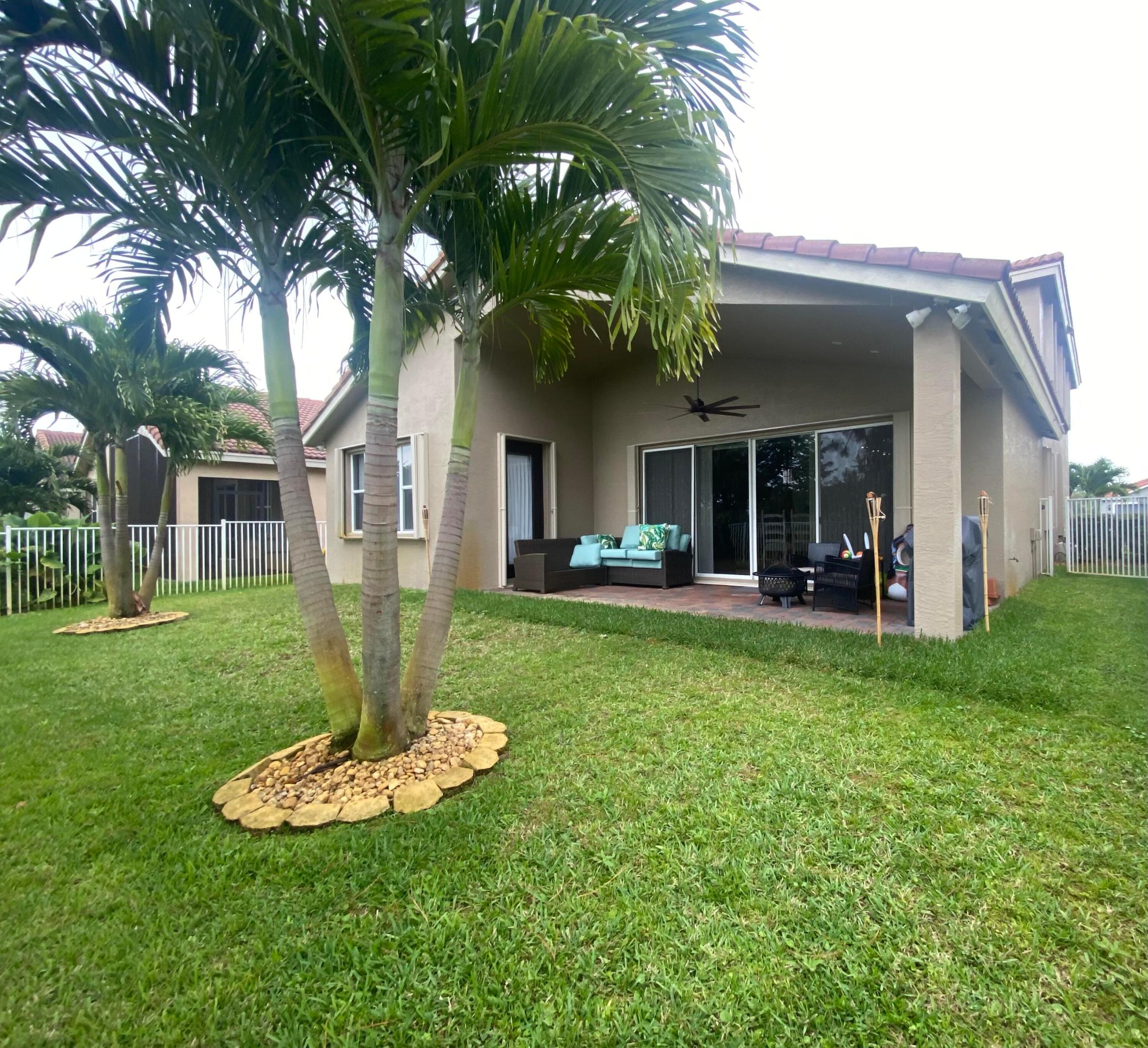 FOURTH REPLAT OF PORTOFINO ISLES - Residential