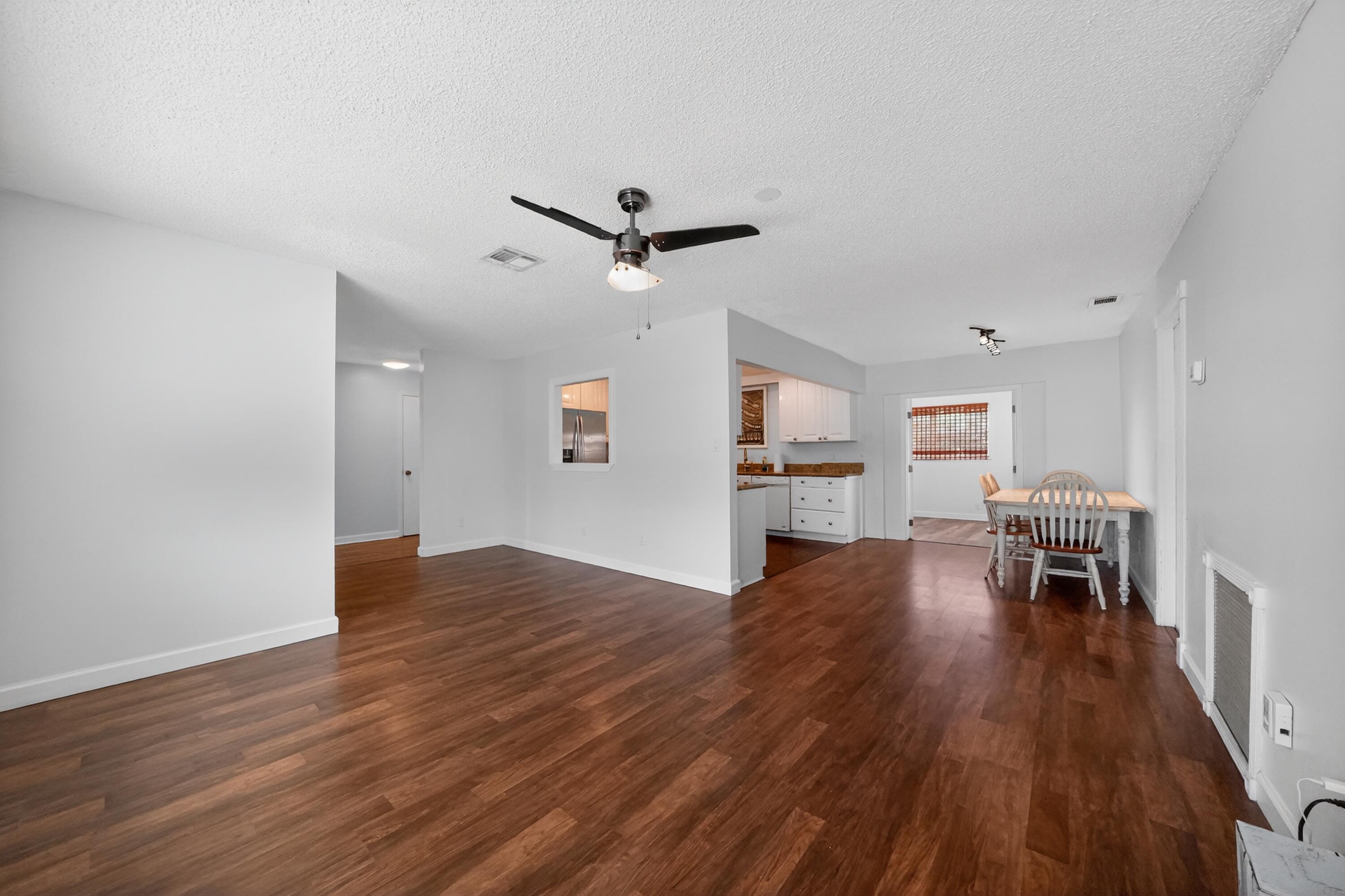 PORT ST LUCIE SECTION 6 - Residential