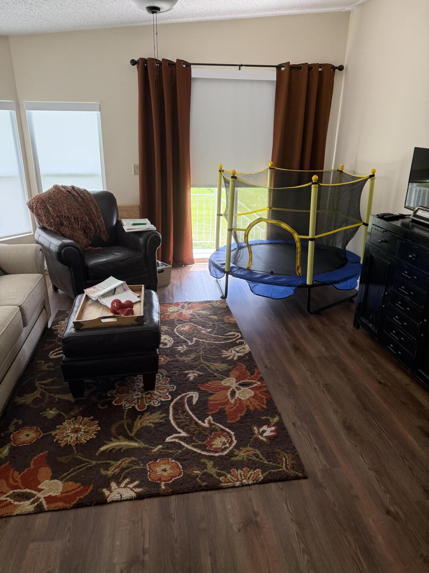 Spanish Lakes Golf Village - Residential