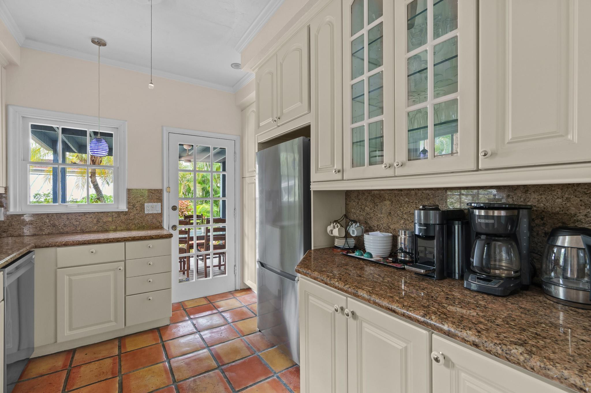 VICTORIA PARK CORR AMEN PLAT - Residential Lease