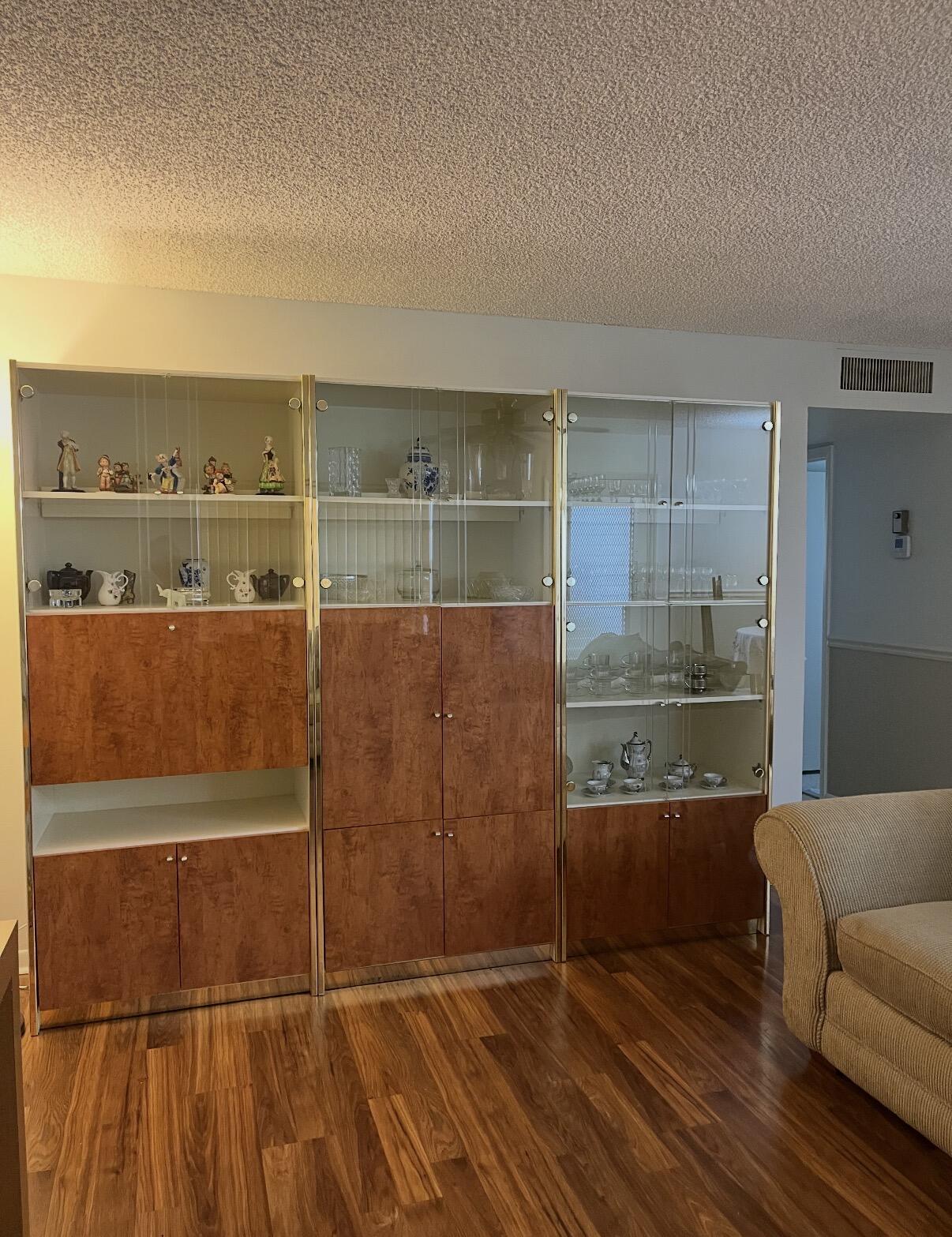 KINGS POINT NORMANDY CONDOS - Residential Lease