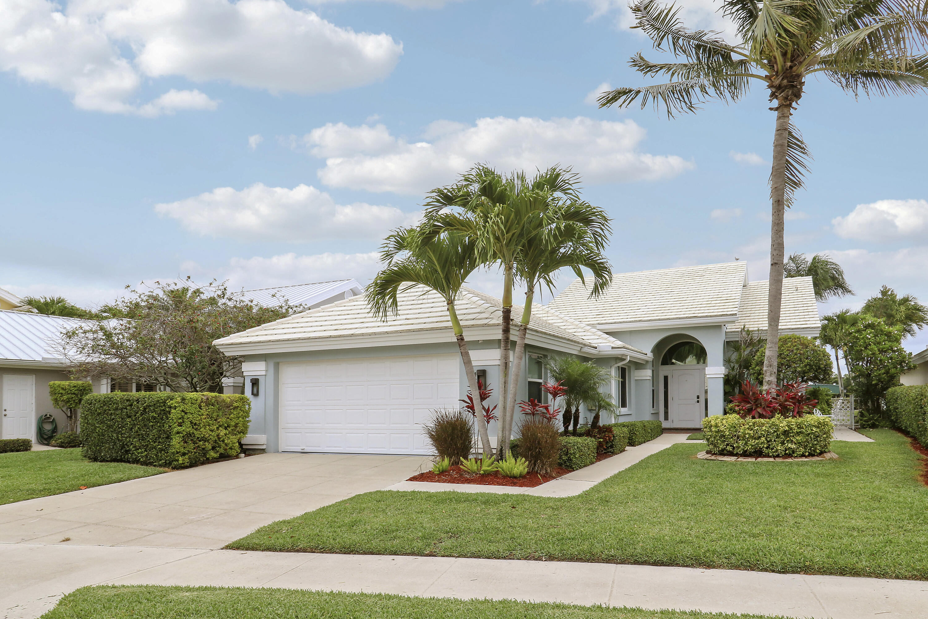 BEAR ISLAND - Residential