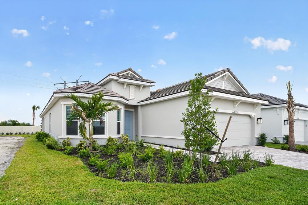ESPLANADE AT TRADITION - Residential