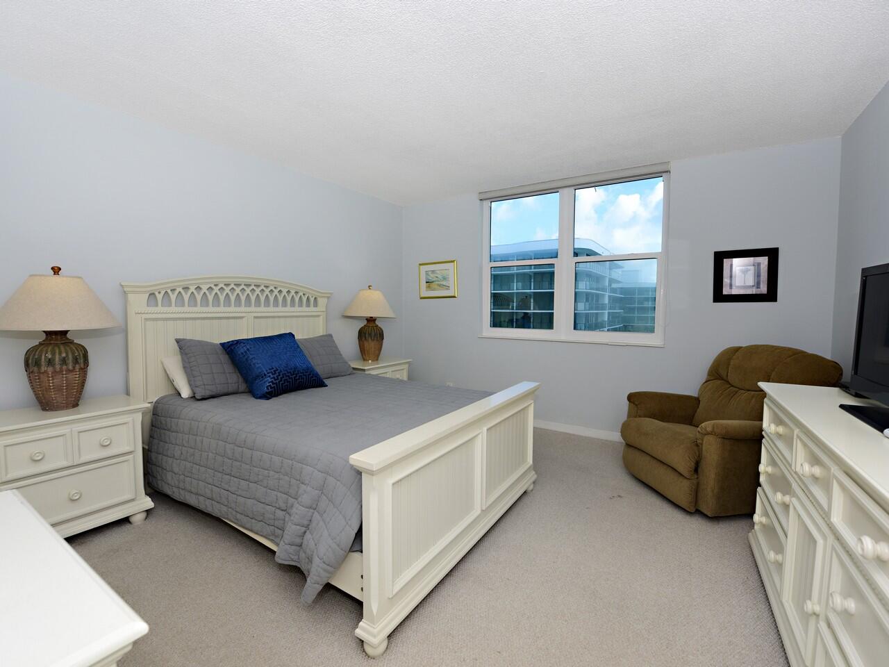 PATRICIAN OF PALM BEACH CONDO - Residential