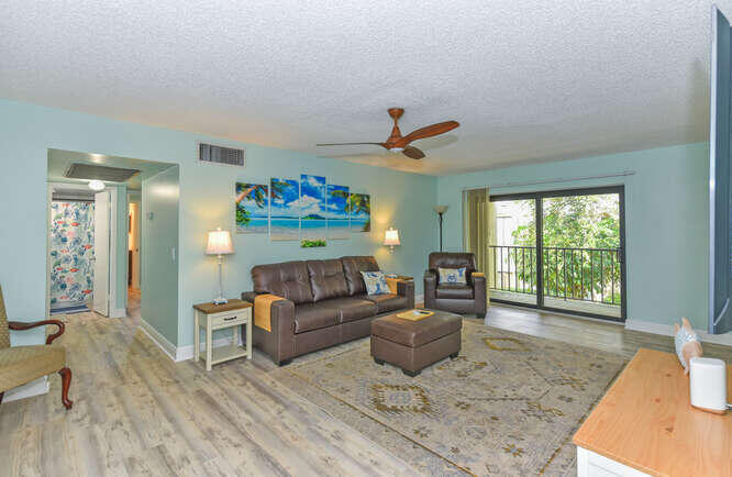 PINES OF JUPITER/TEQUESTA CONDO - Residential Lease