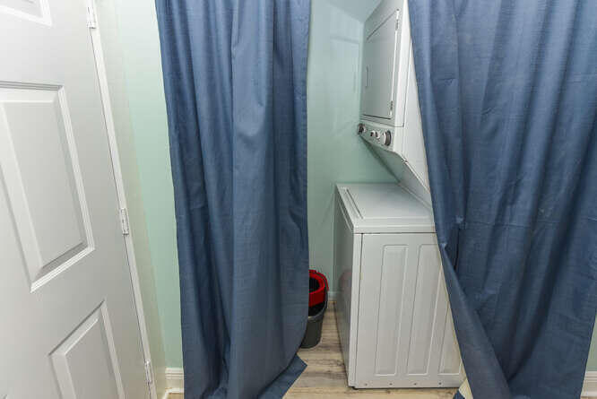 PINES OF JUPITER/TEQUESTA CONDO - Residential Lease