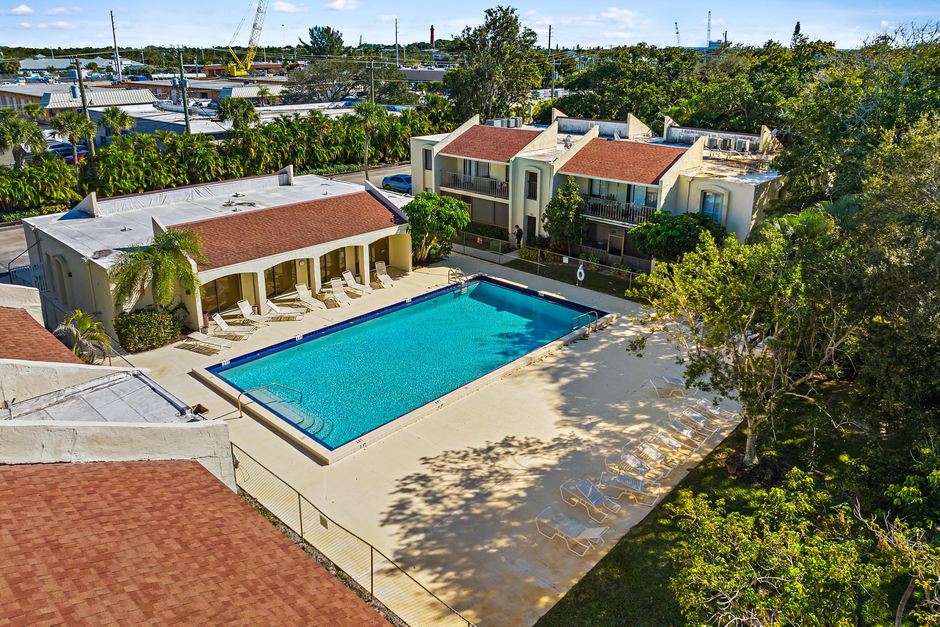 PINES OF JUPITER/TEQUESTA CONDO - Residential Lease