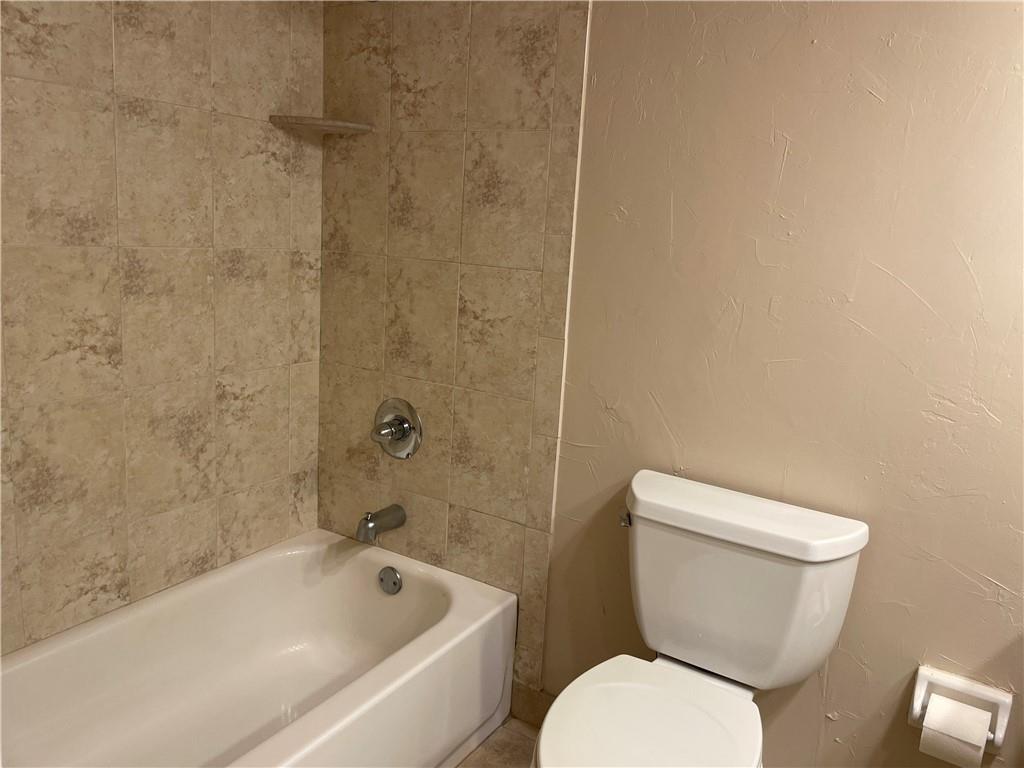 PALM-AIRE County Club - Residential