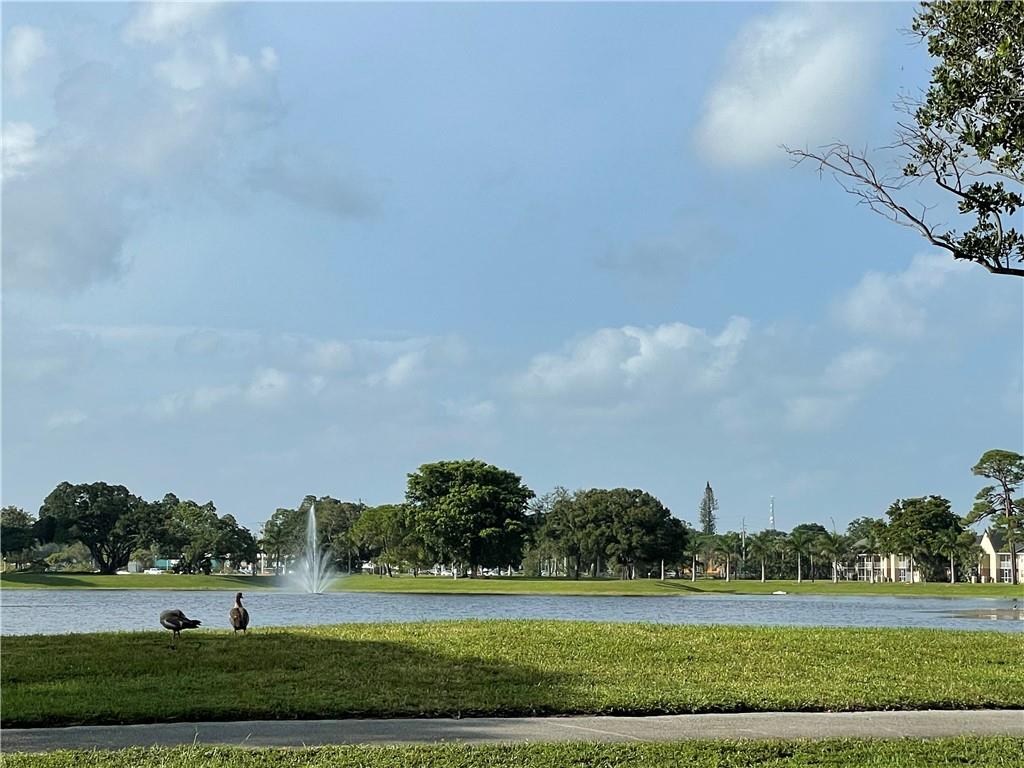 PALM-AIRE County Club - Residential