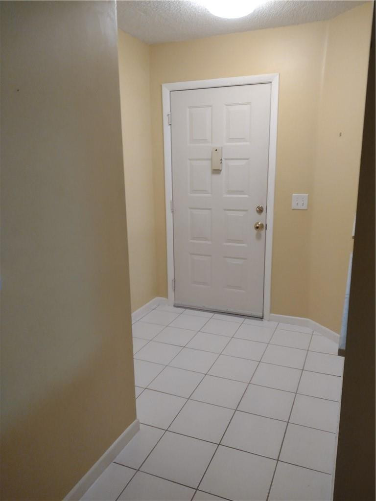 TRENT CONDOMINIUM - Residential