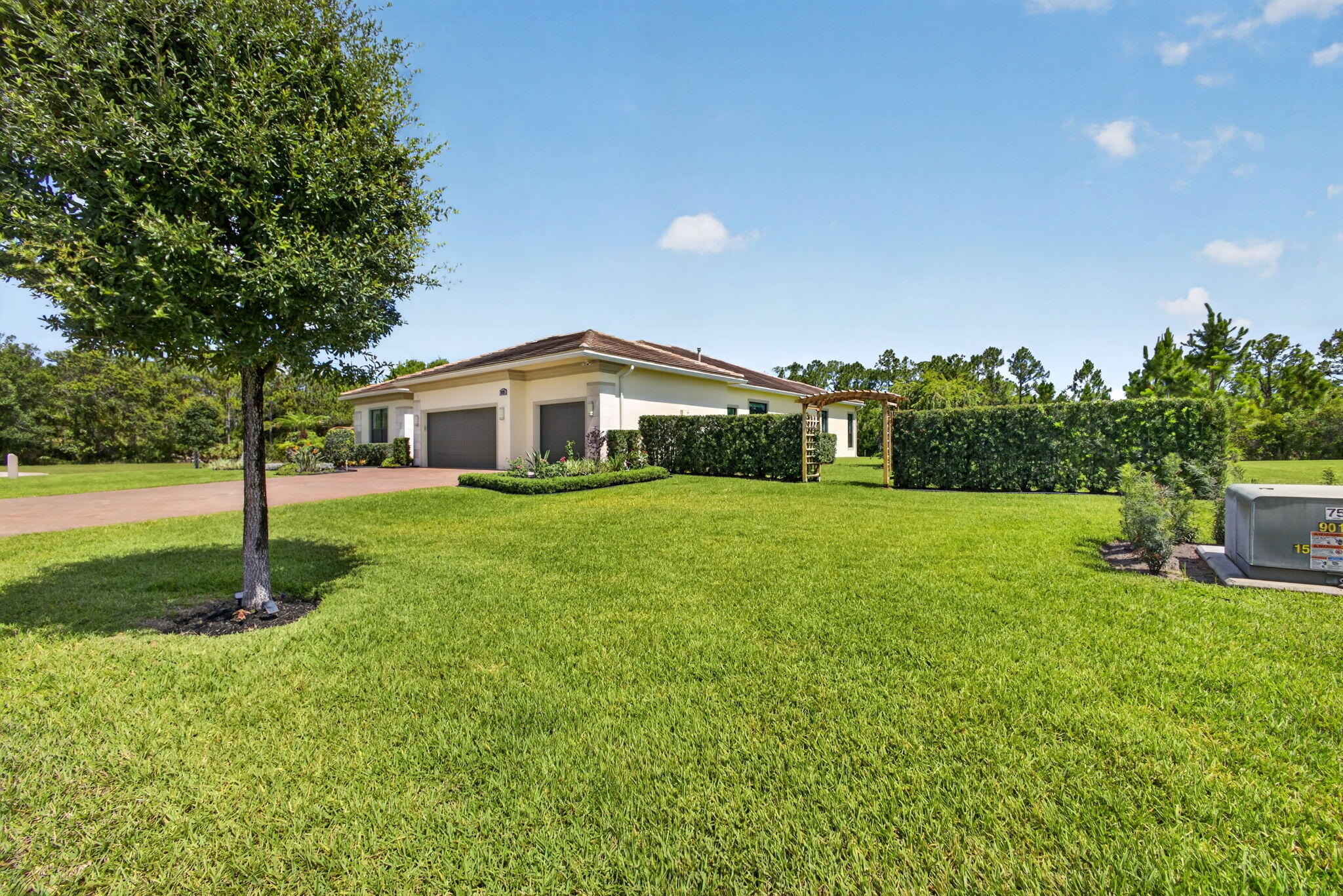TUSCAWILLA (AKA CANOPY CREEK) - Residential