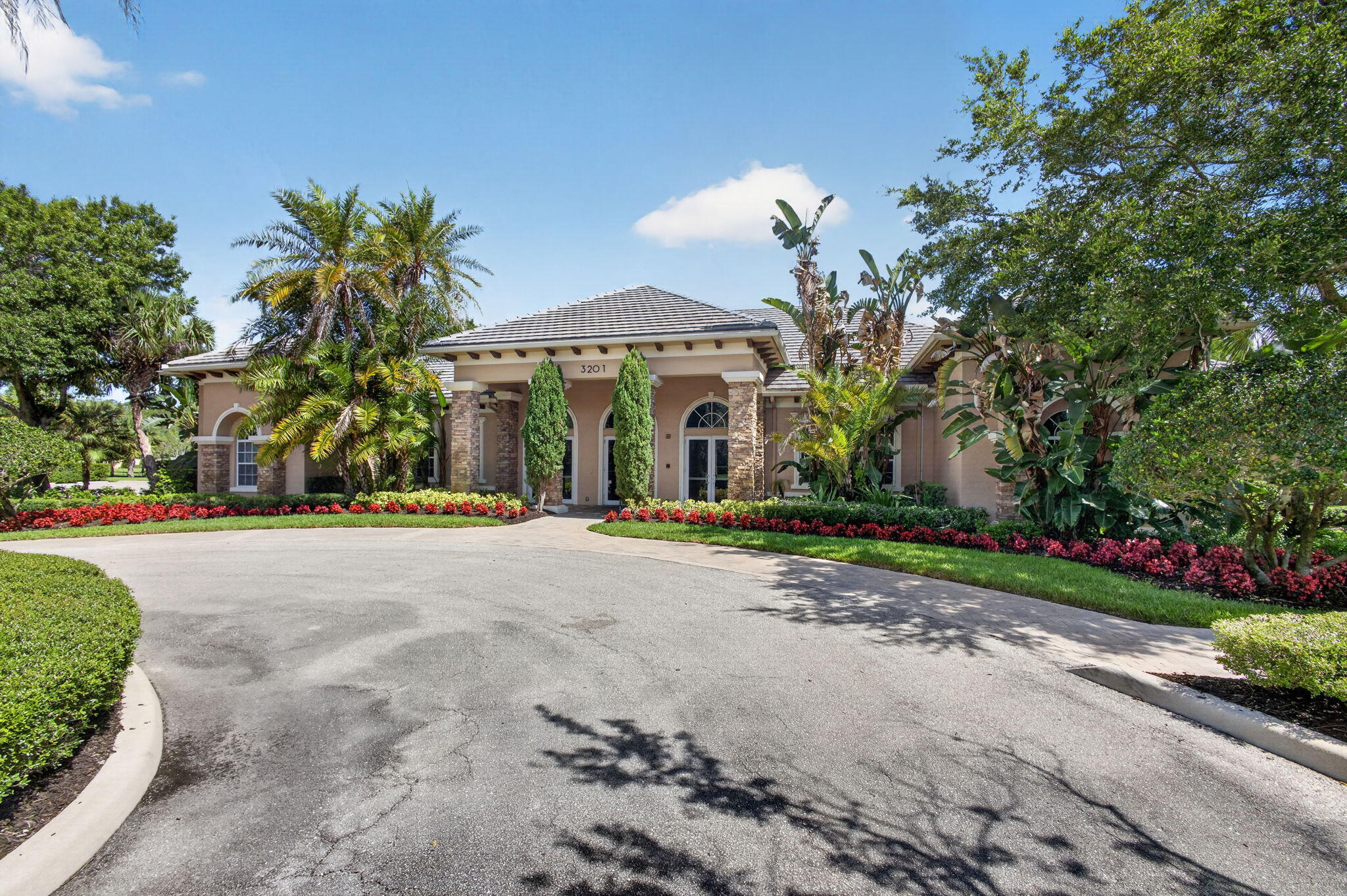 TUSCAWILLA (AKA CANOPY CREEK) - Residential