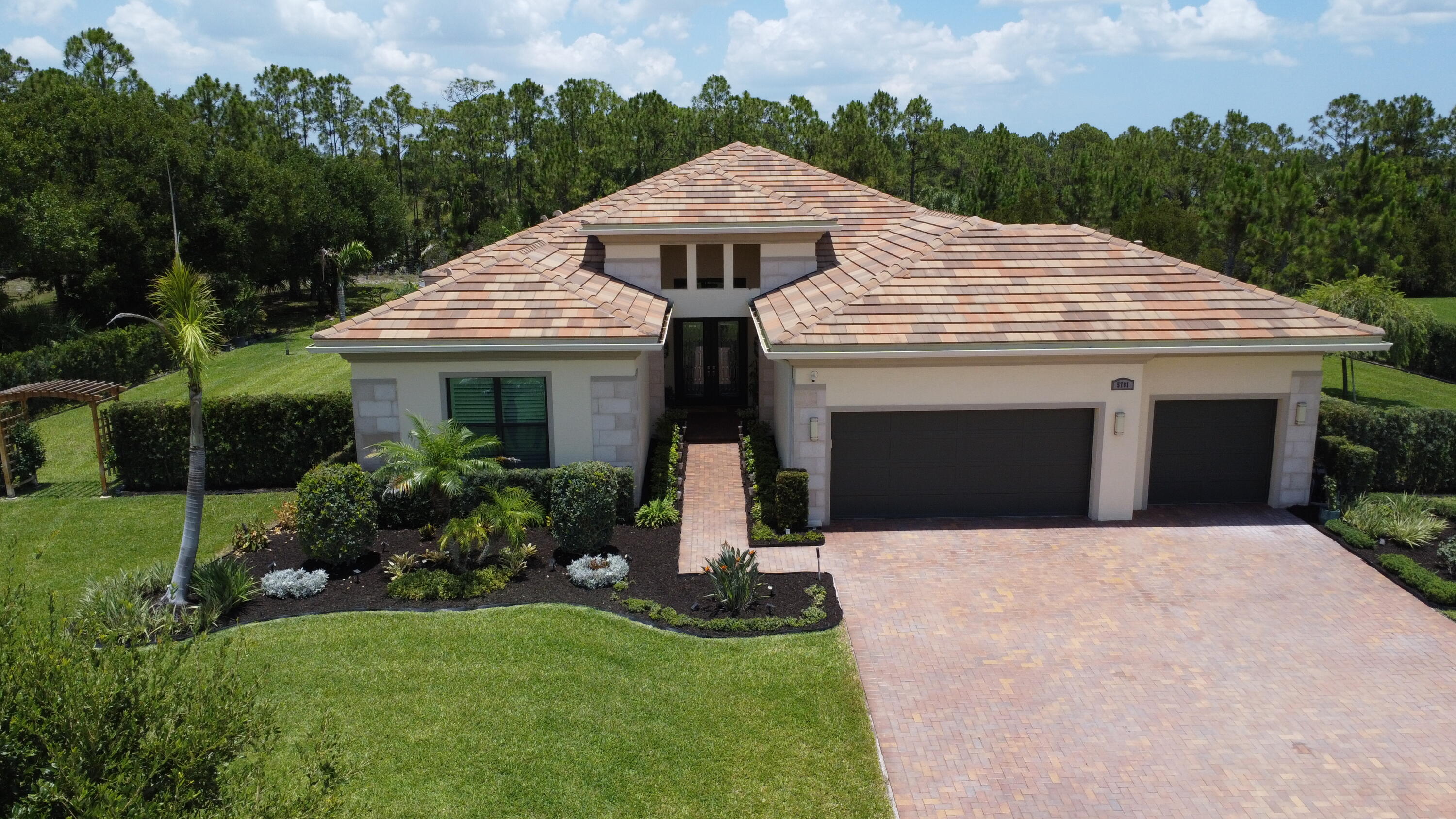 TUSCAWILLA (AKA CANOPY CREEK) - Residential
