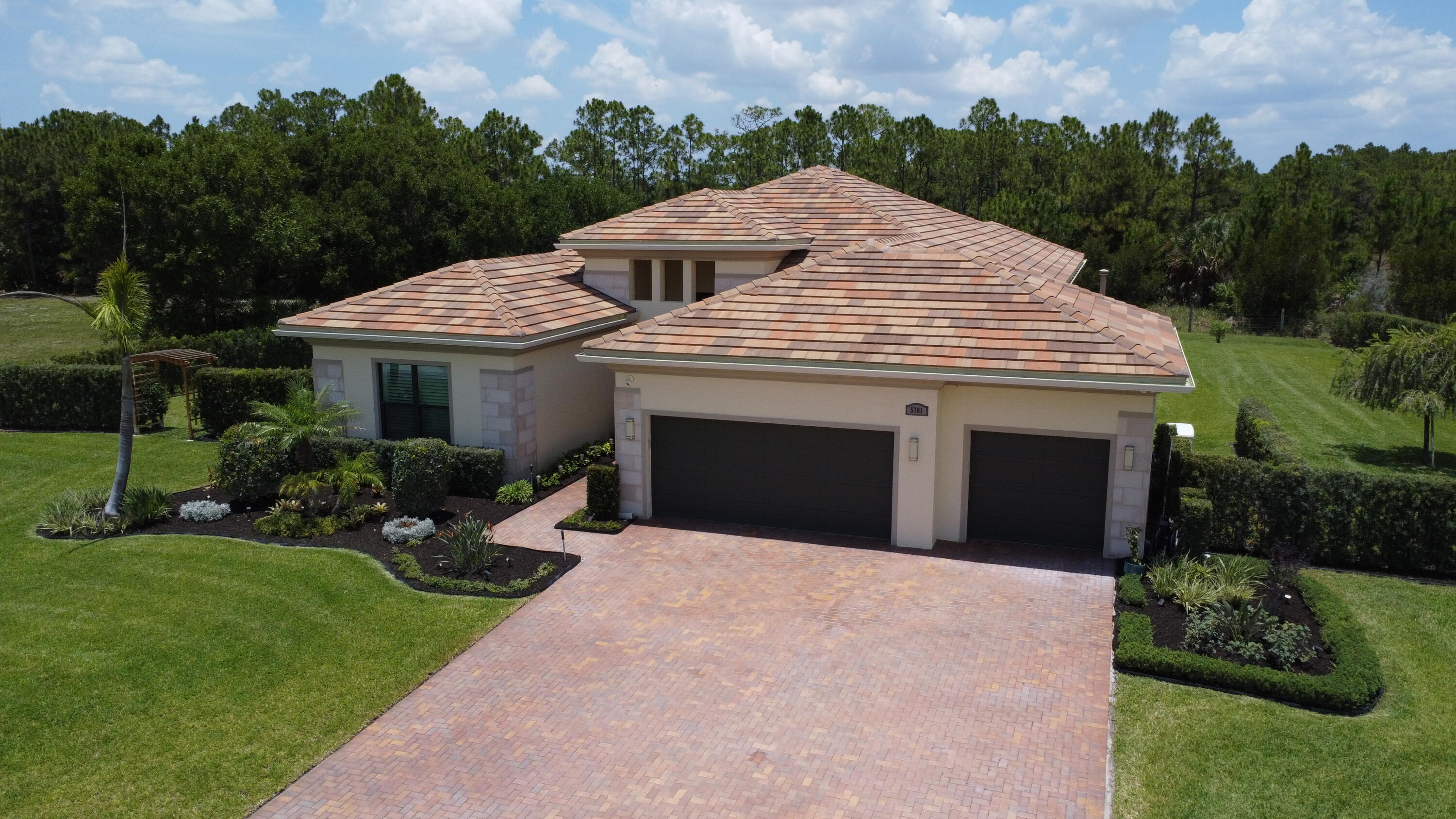 TUSCAWILLA (AKA CANOPY CREEK) - Residential