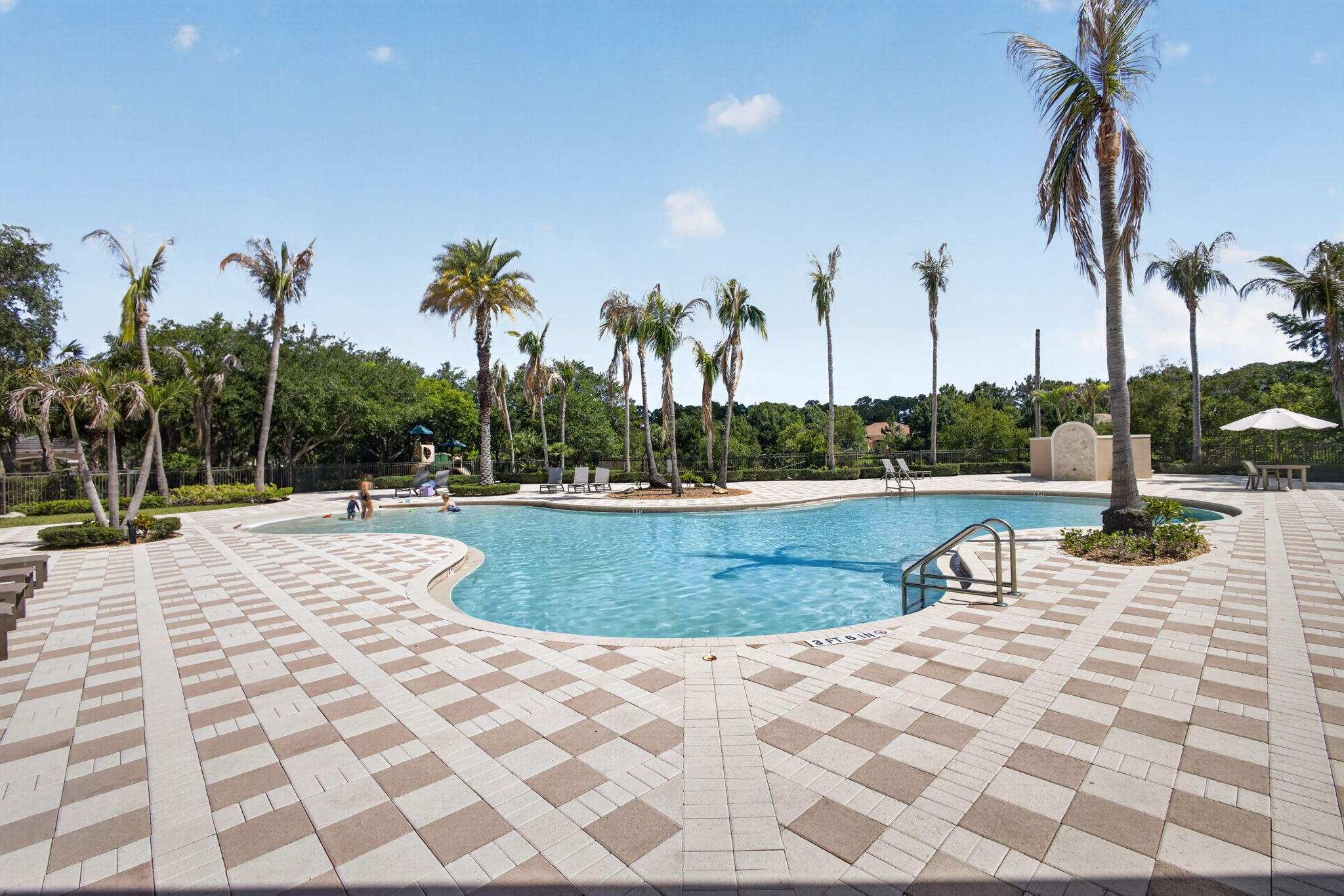 TUSCAWILLA (AKA CANOPY CREEK) - Residential