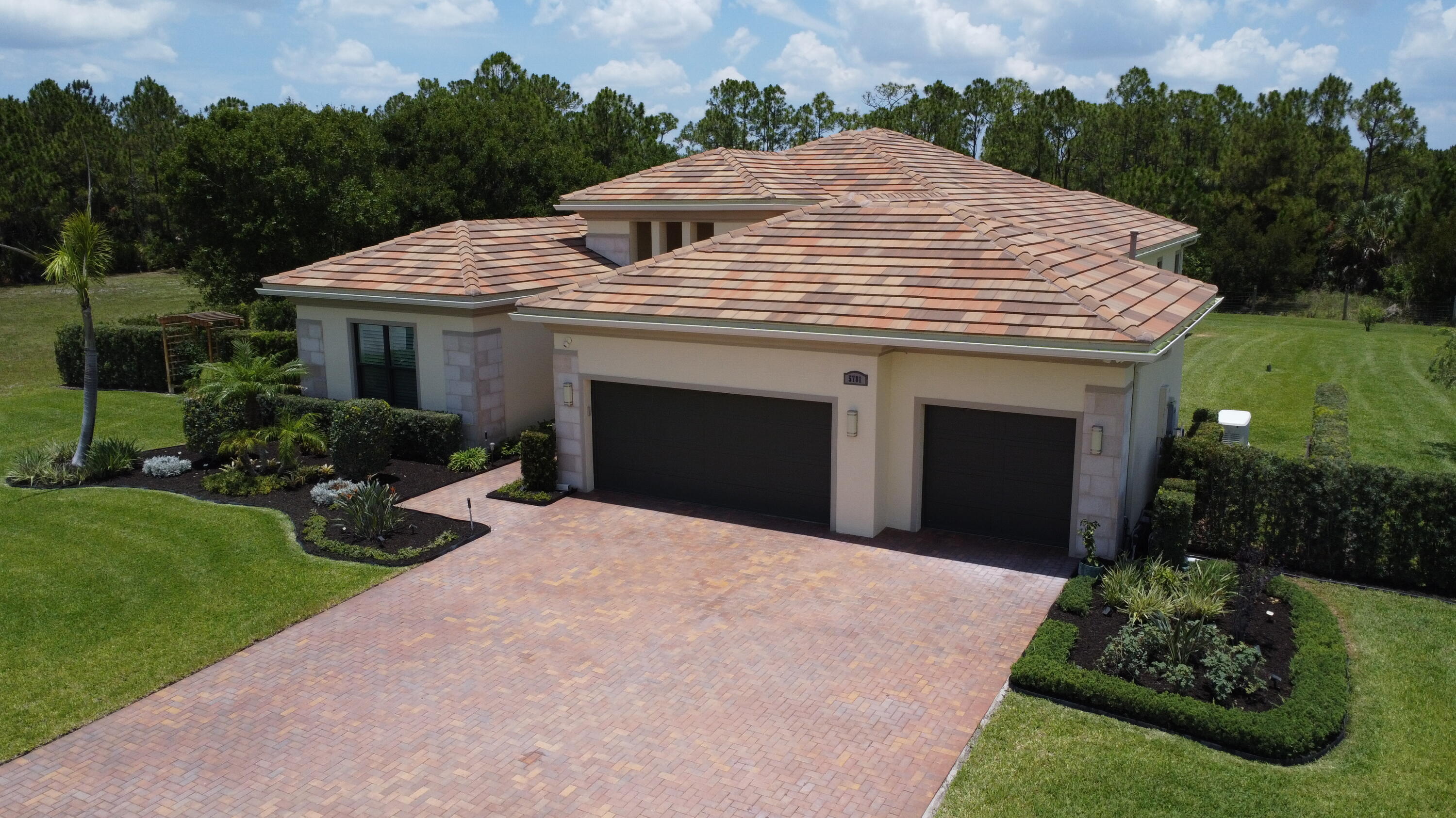TUSCAWILLA (AKA CANOPY CREEK) - Residential