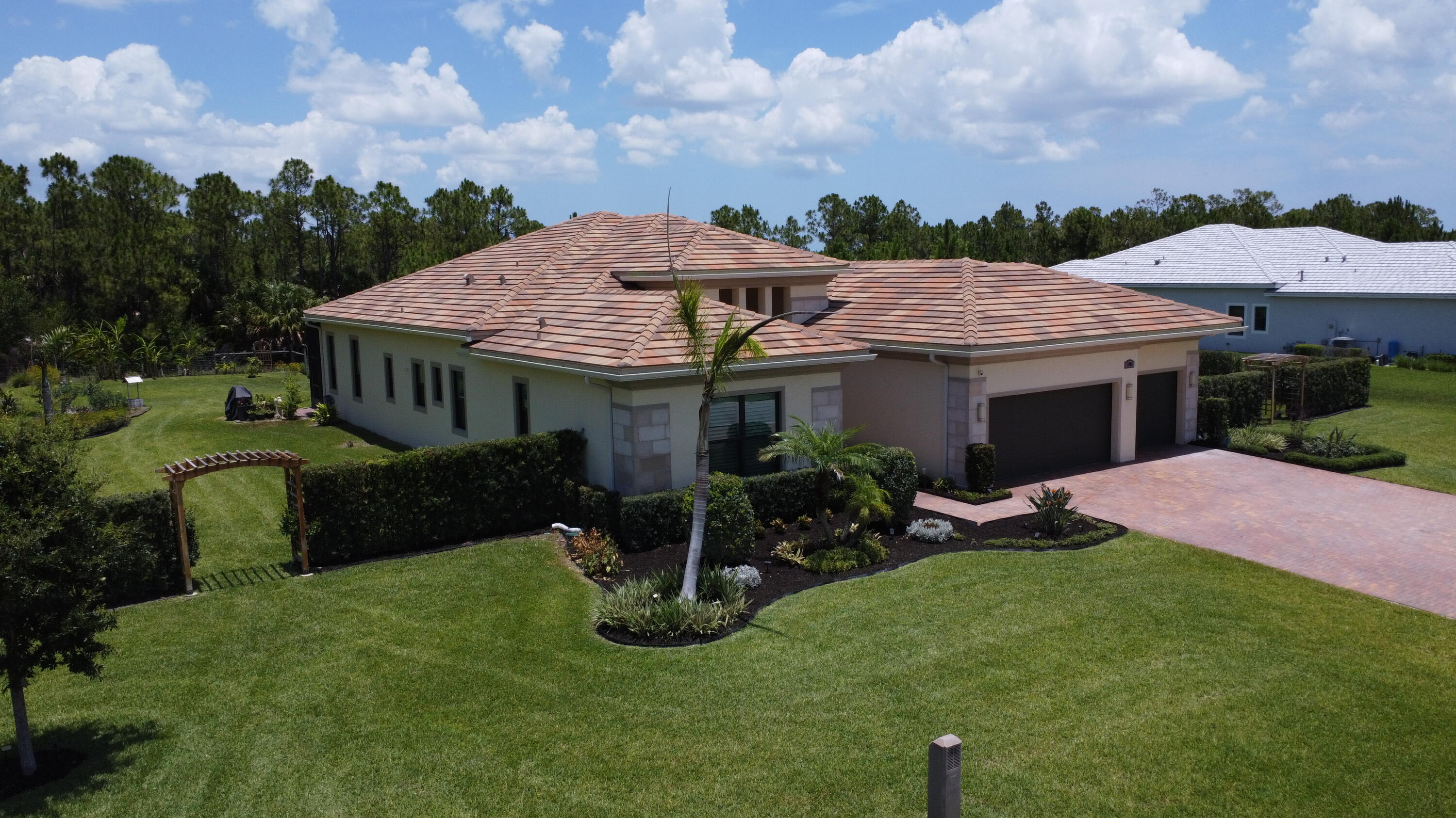 TUSCAWILLA (AKA CANOPY CREEK) - Residential