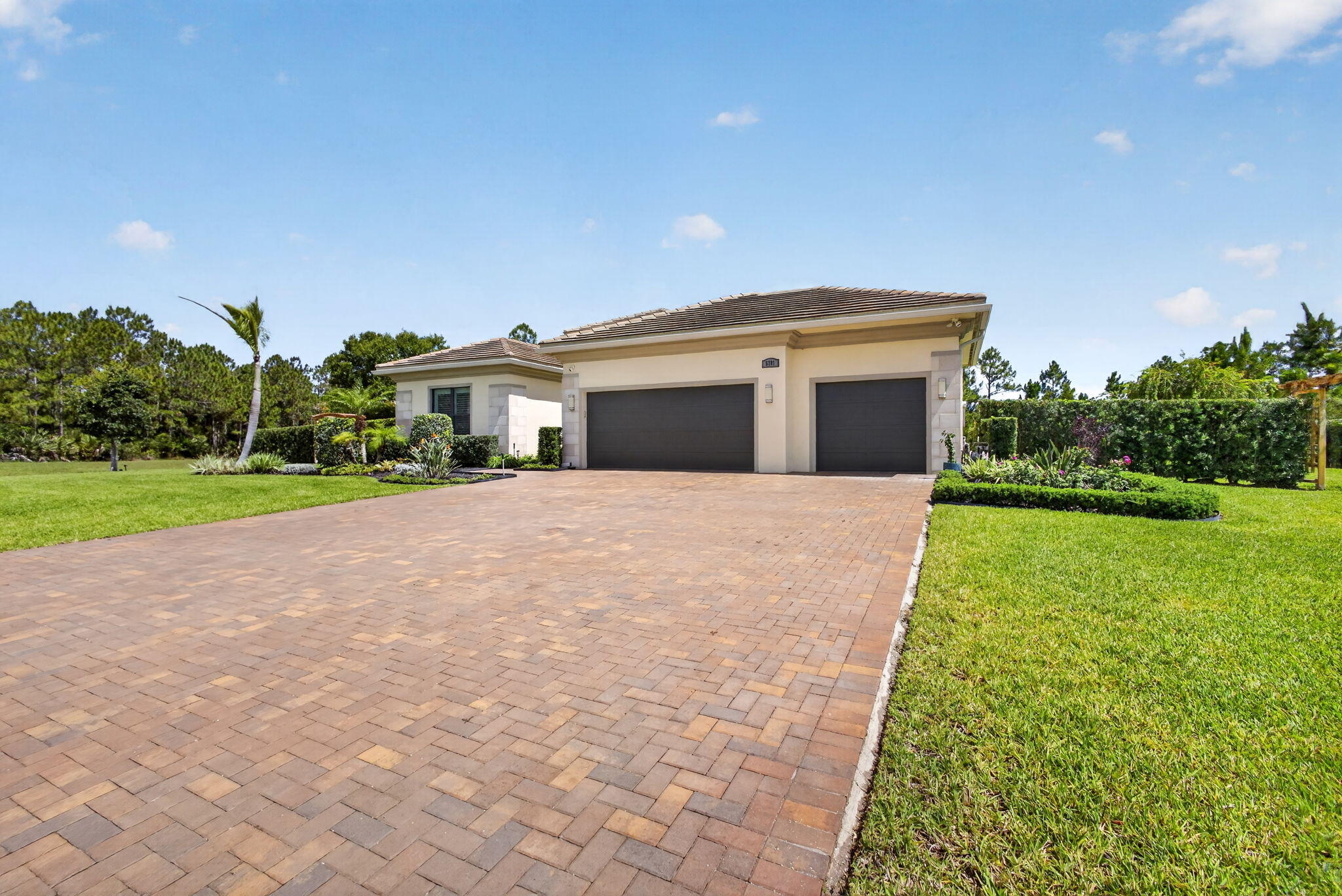 TUSCAWILLA (AKA CANOPY CREEK) - Residential