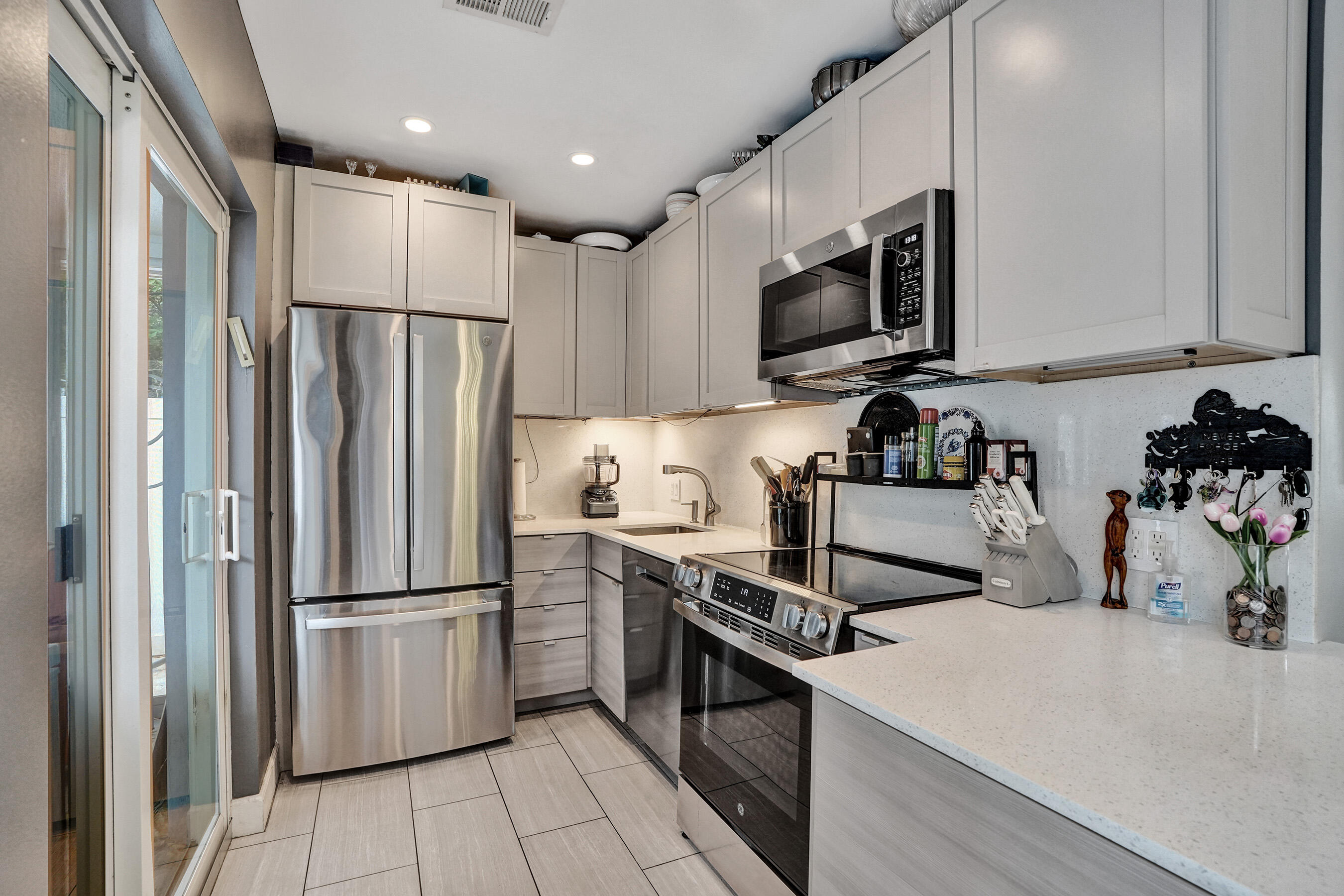 NORTH ANDREWS GARDENS 2ND ADD - Residential
