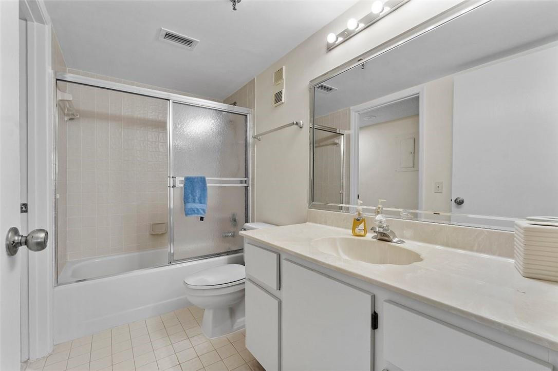 Huntington Lakes Sec Five - Residential