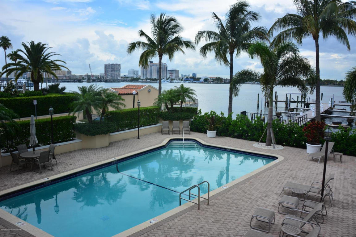 LAKE TOWERS CONDO - Residential Lease