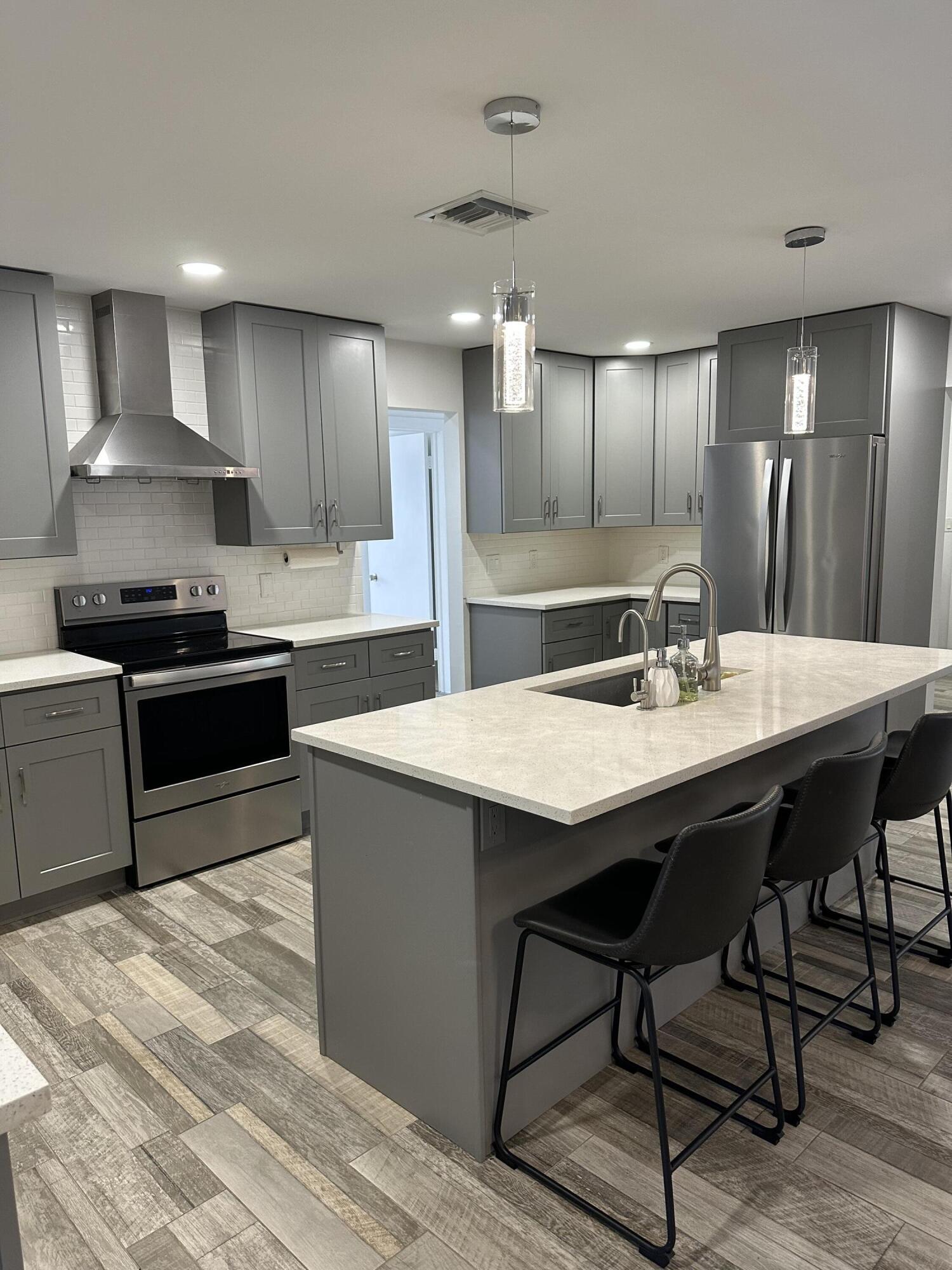 KELSEY CITY - Residential