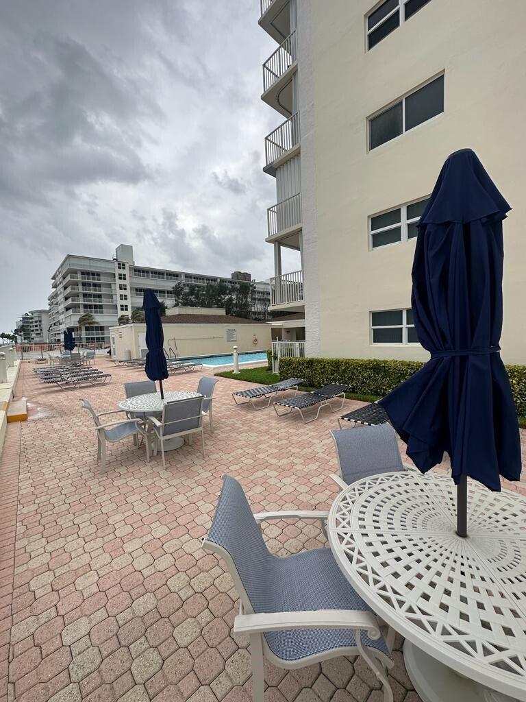 LE CHATEAU ROYAL CONDO - Residential Lease