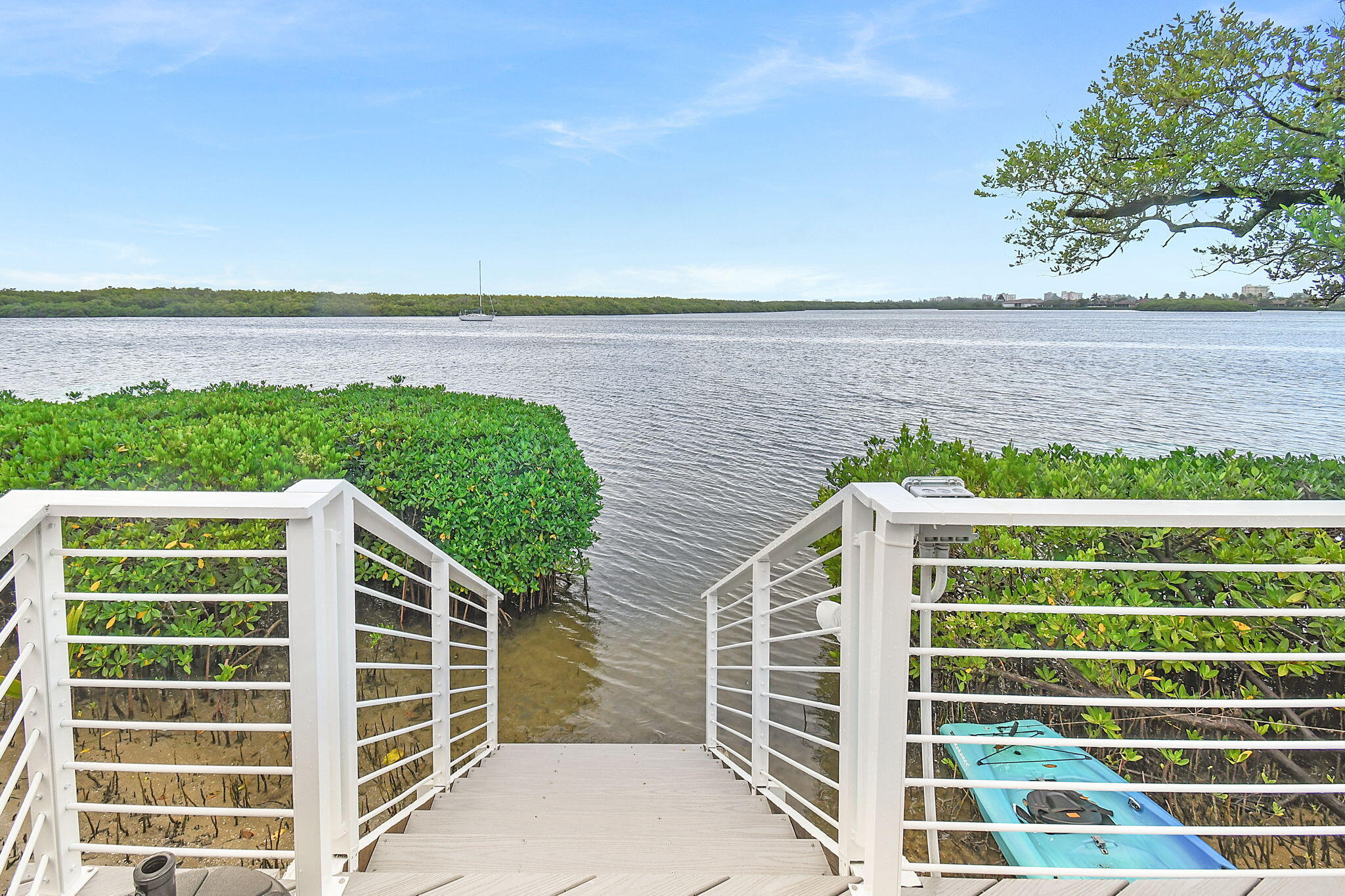 CORAL COVE BEACH SECTION 1 - Residential