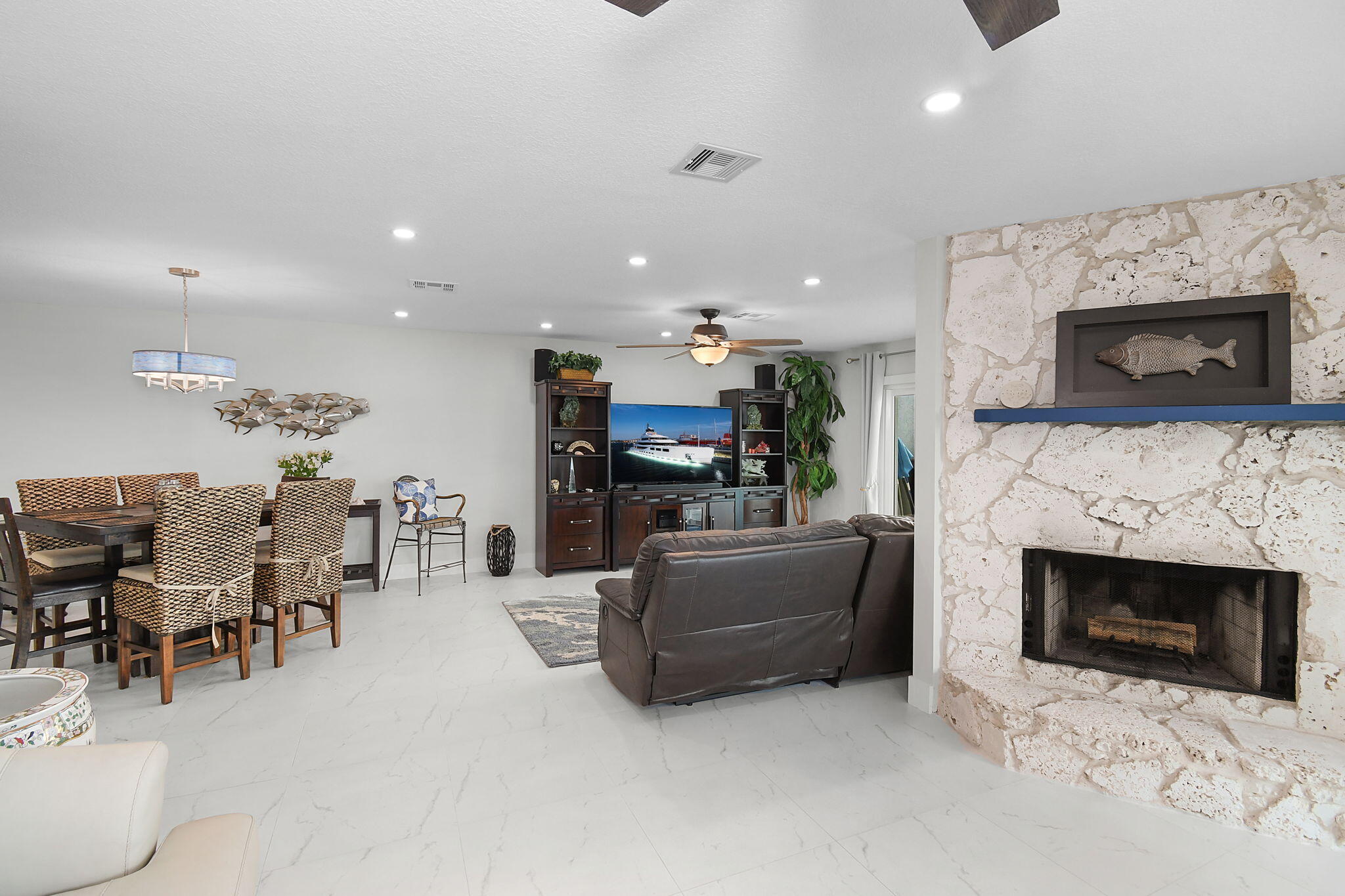CORAL COVE BEACH SECTION 1 - Residential