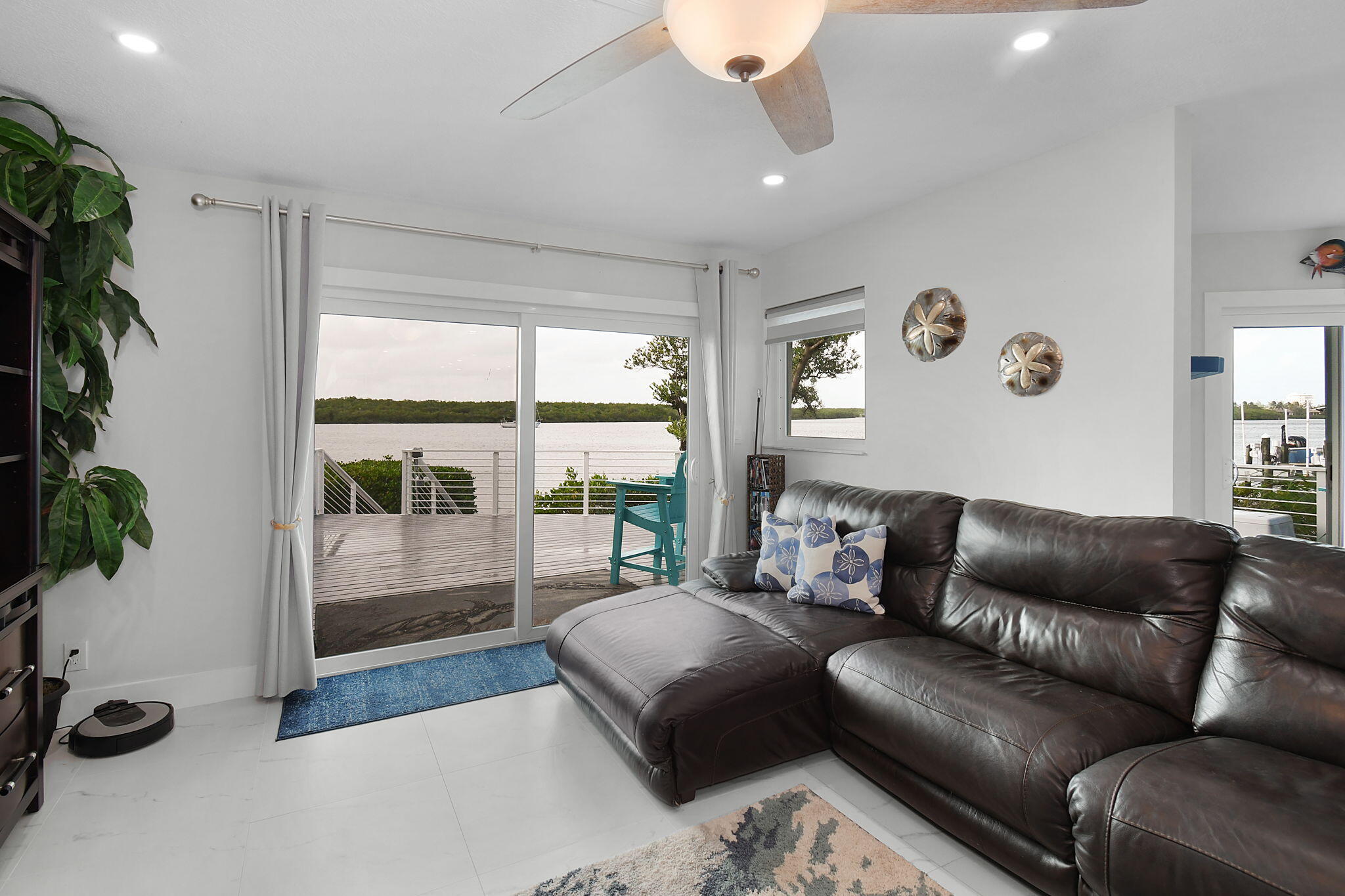 CORAL COVE BEACH SECTION 1 - Residential