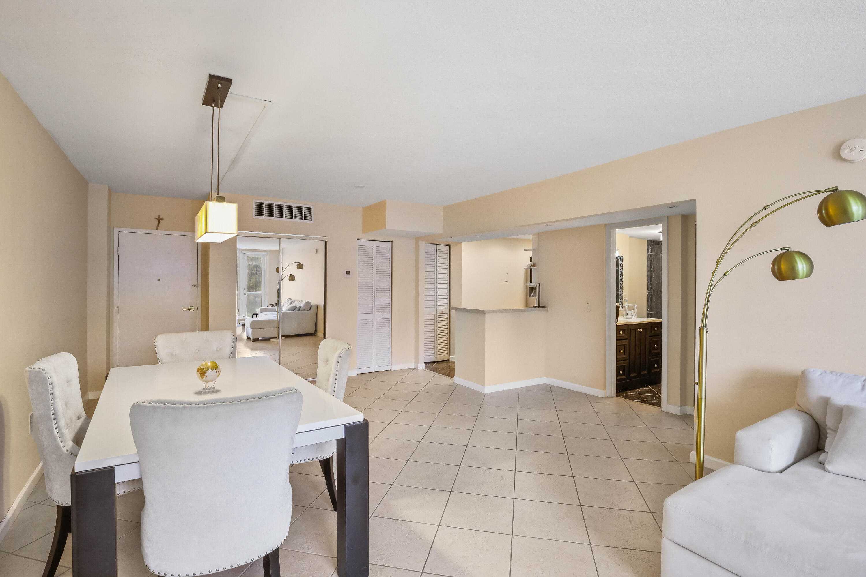 The Patrician - Residential