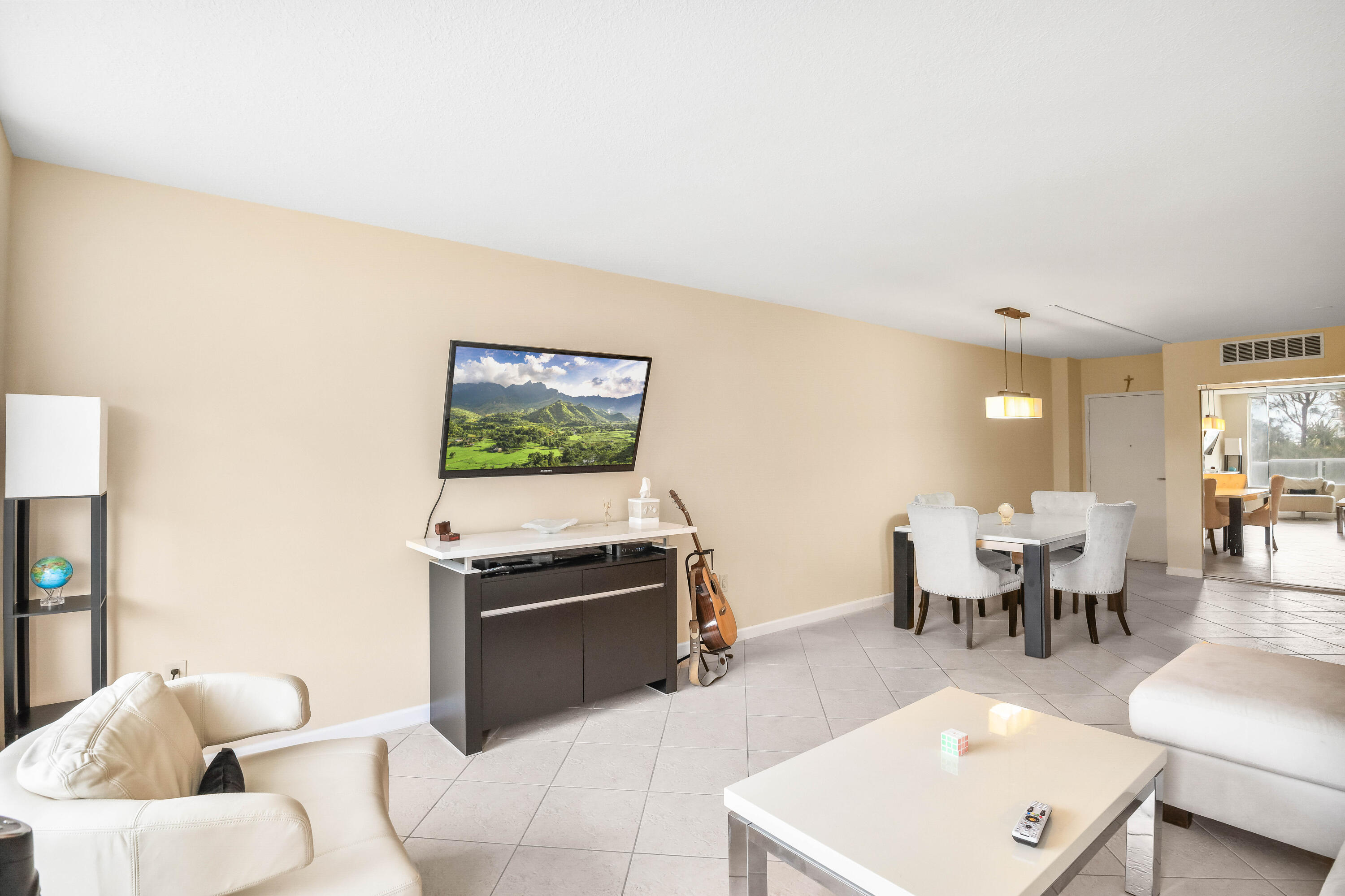 The Patrician - Residential