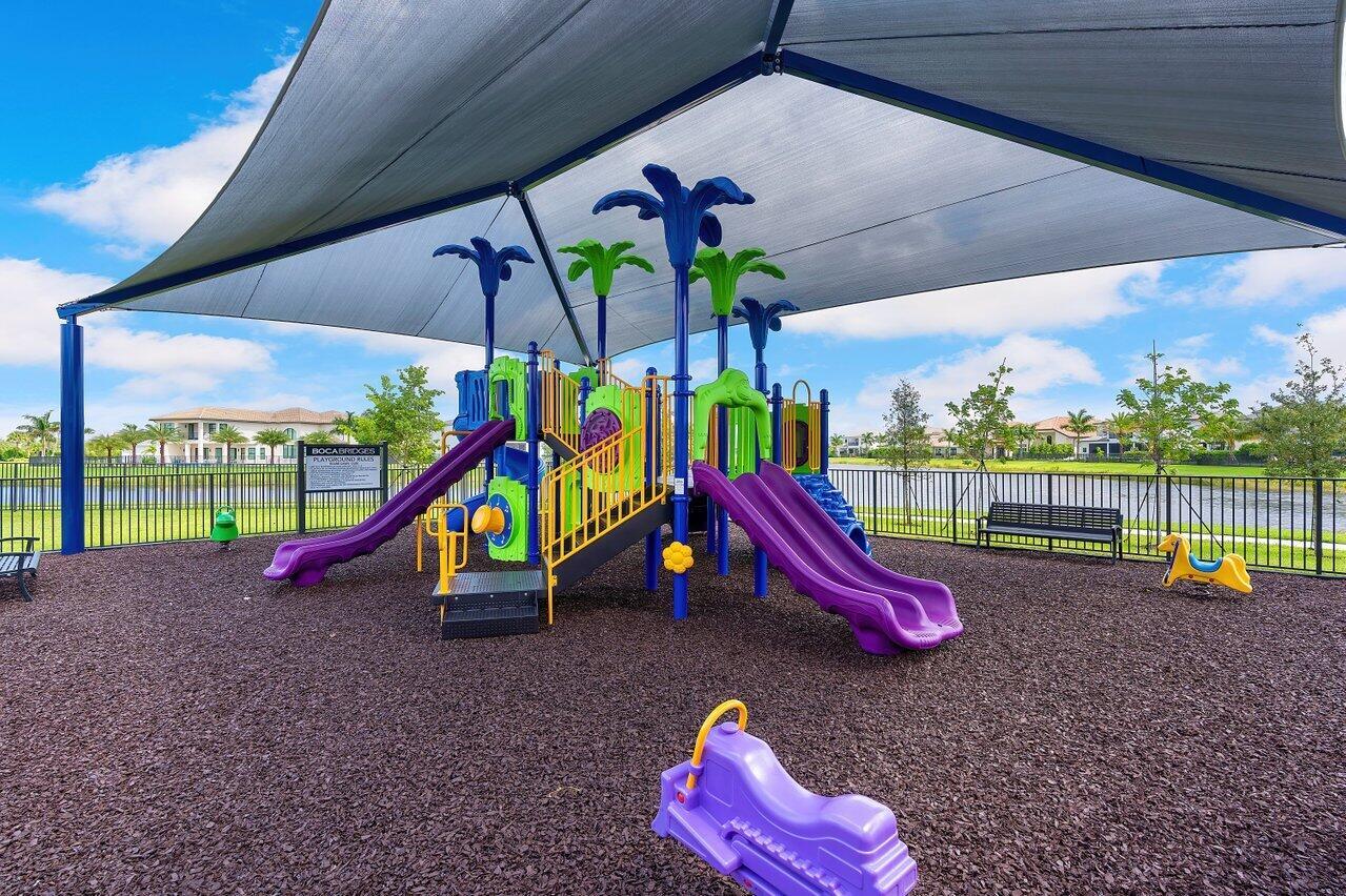BOCA BRIDGES / CAMBRIDGE - Residential