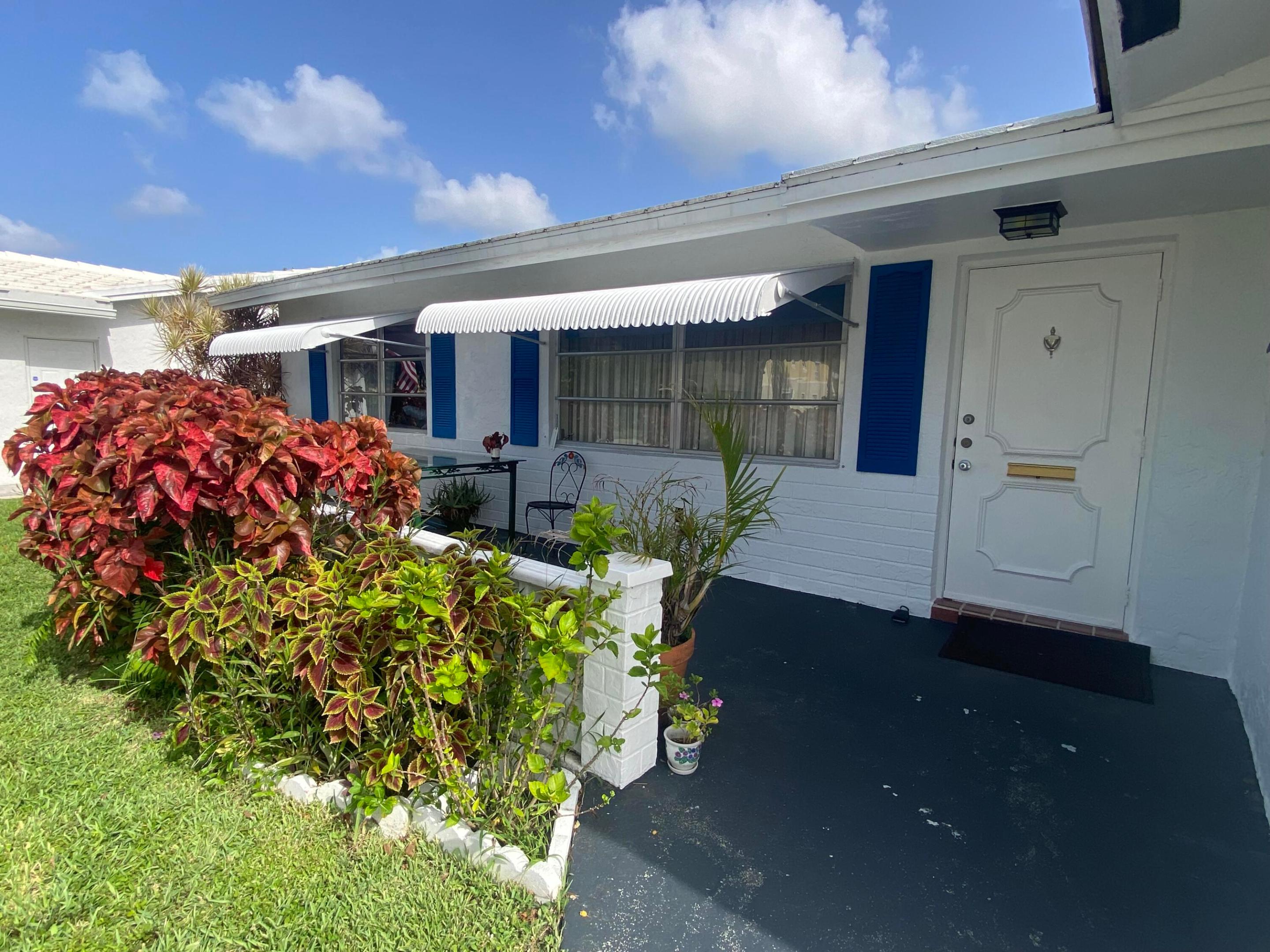 PALM BEACH LEISUREVILLE SEC 10 - Residential