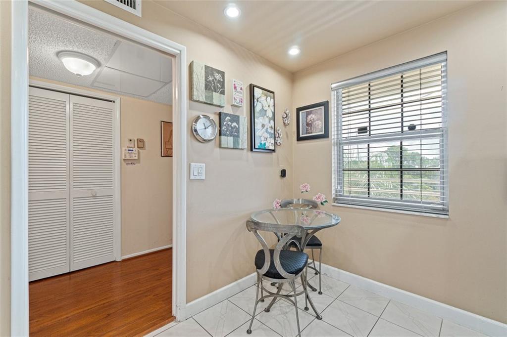Palm Aire - Residential