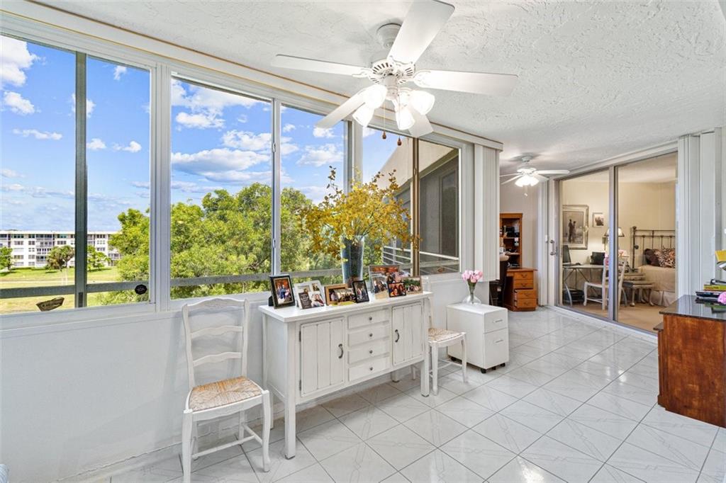 Palm Aire - Residential