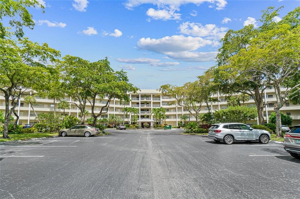 Palm Aire - Residential